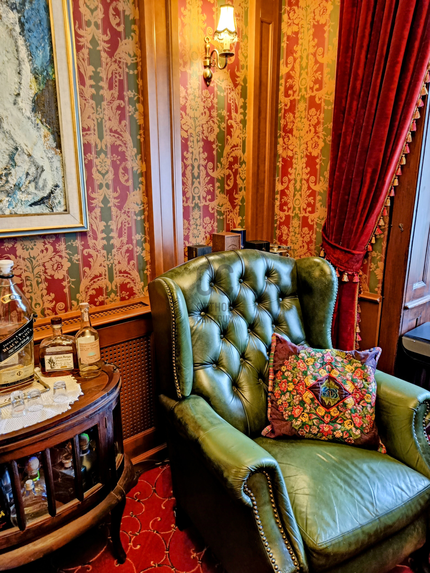 Gallery zoom image