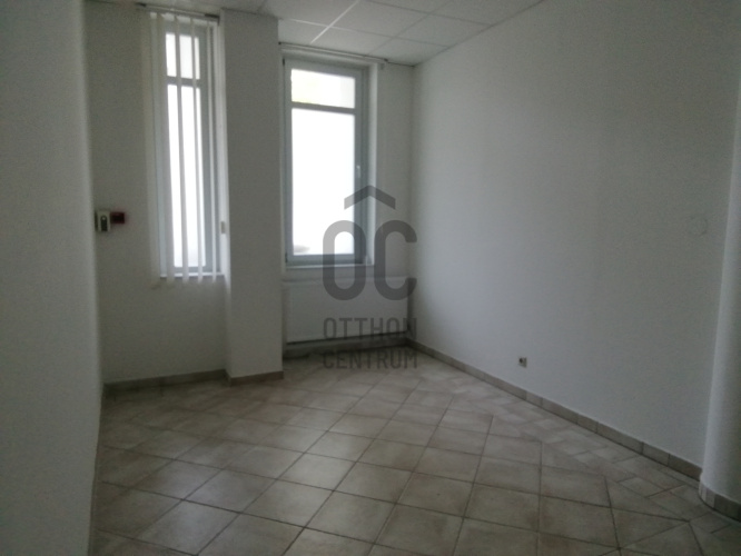 706m² · Üzleti célú · 275.000.000 Ft