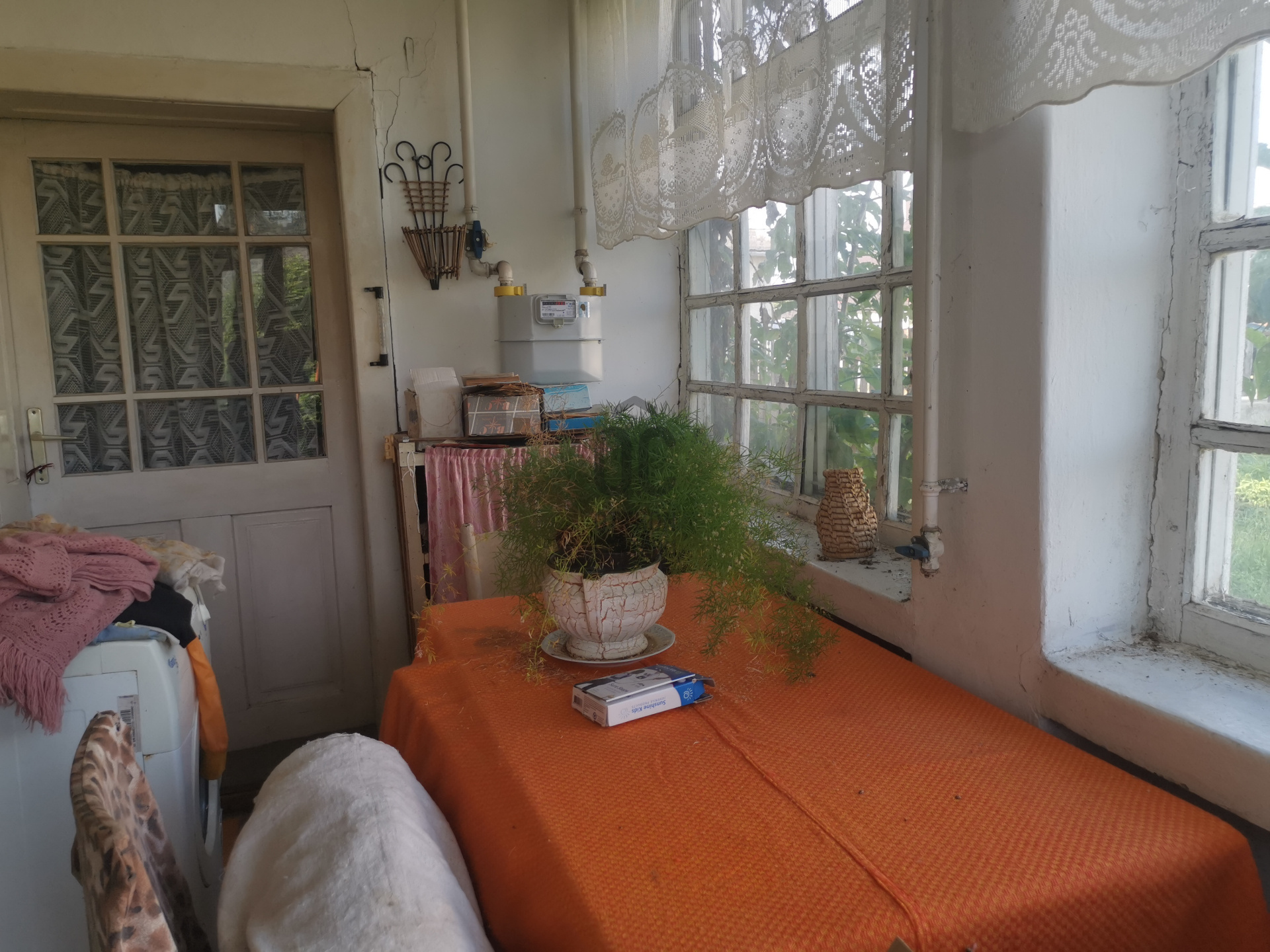 Gallery zoom image