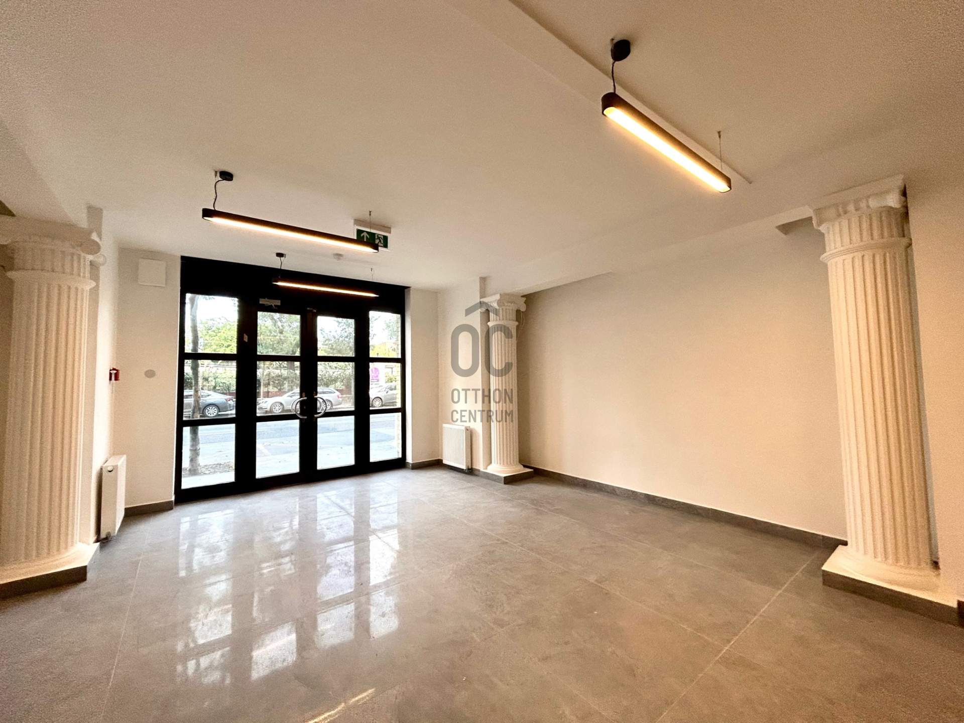 Gallery zoom image
