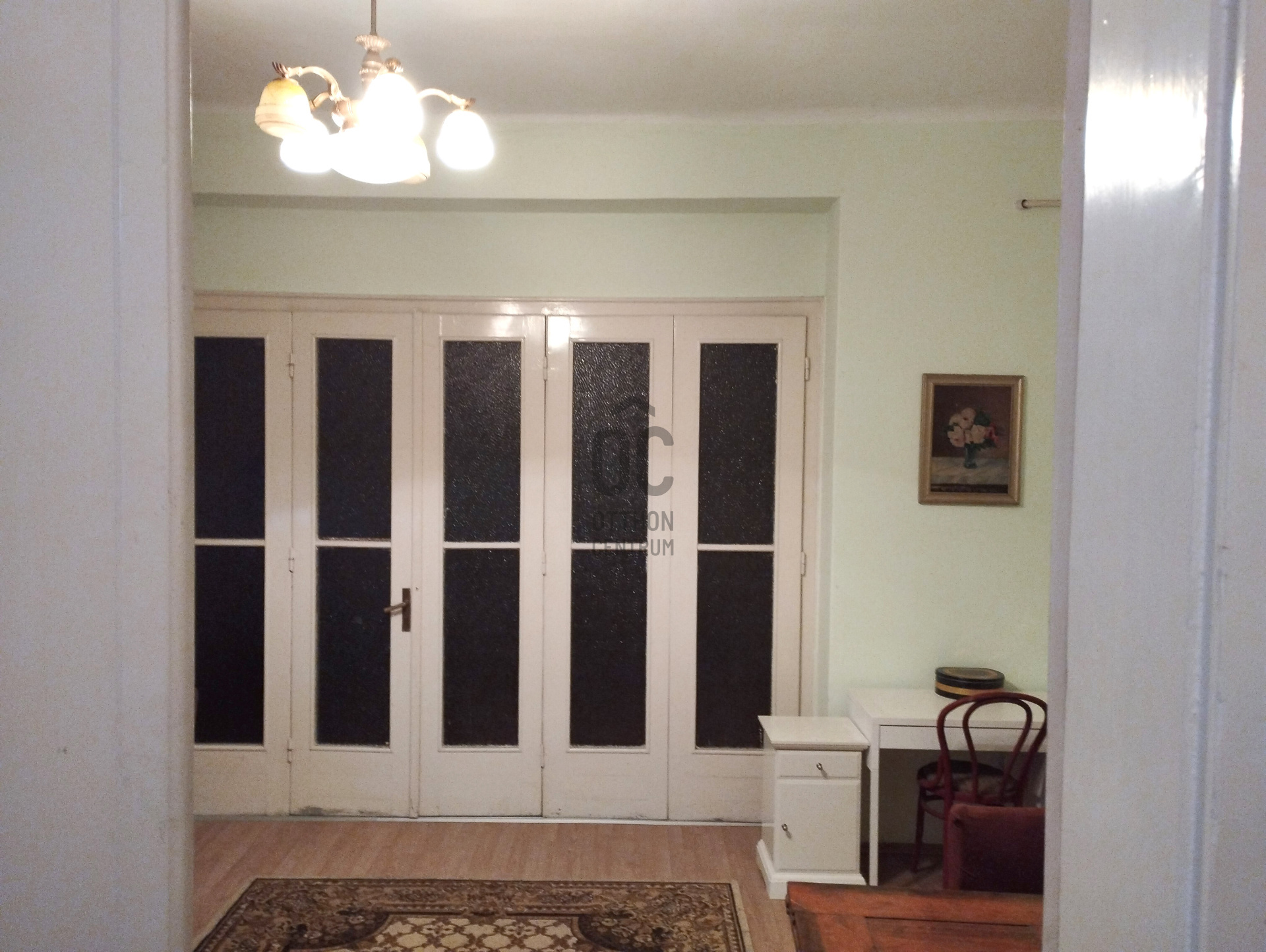 Gallery zoom image