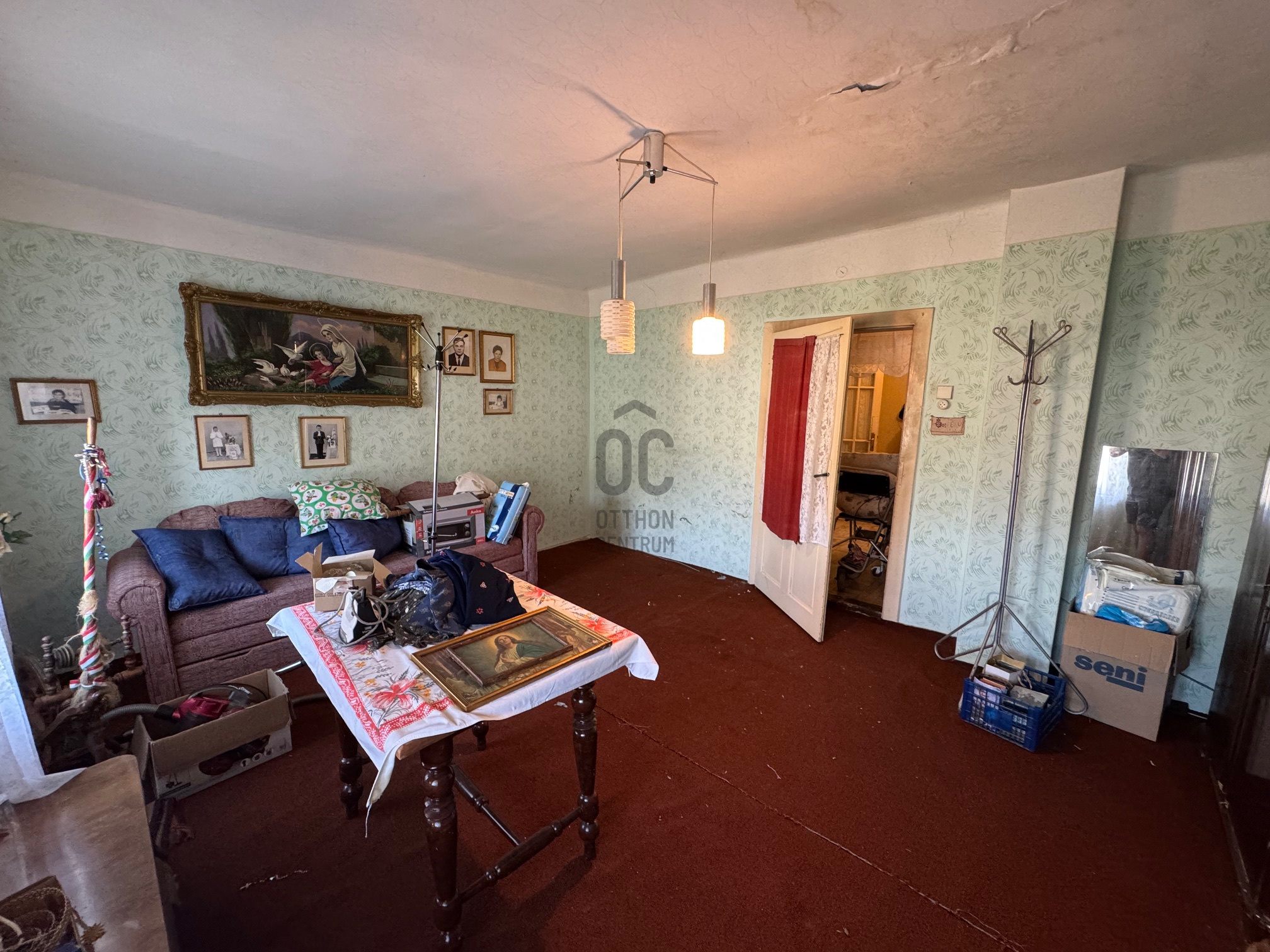 Gallery zoom image