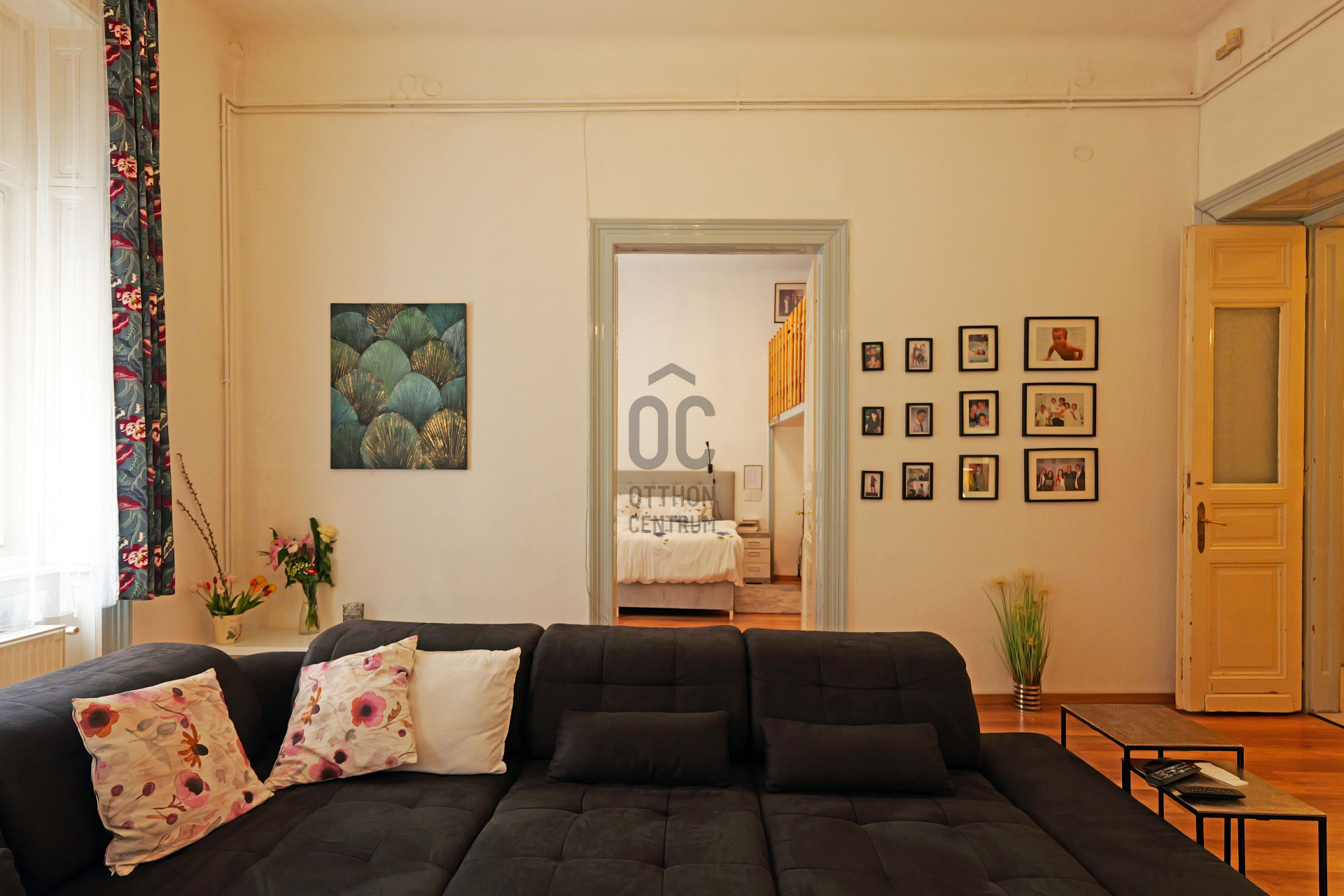 Gallery zoom image