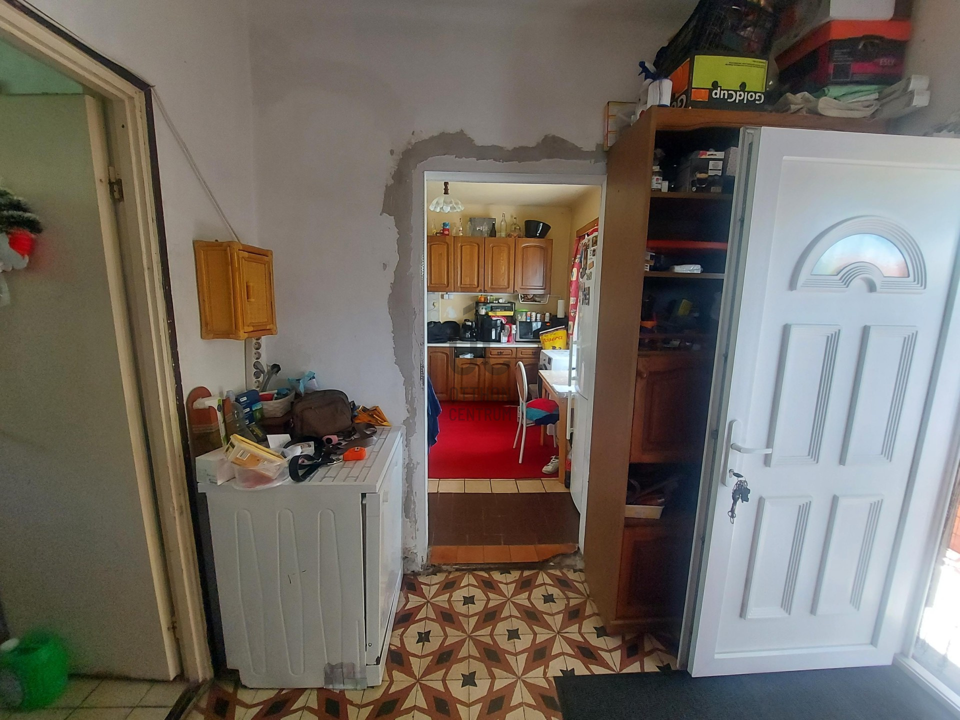 Gallery zoom image