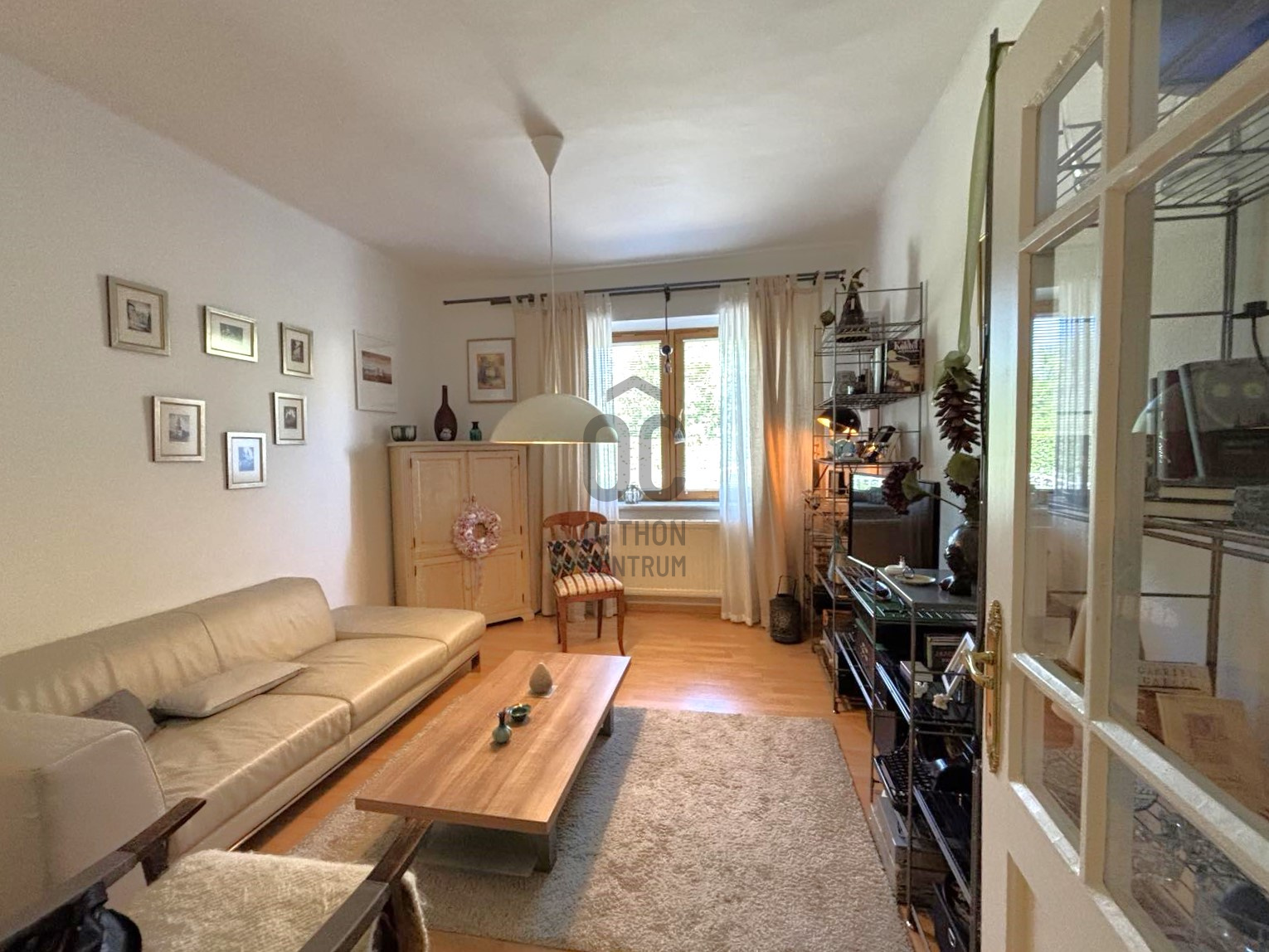 Gallery zoom image