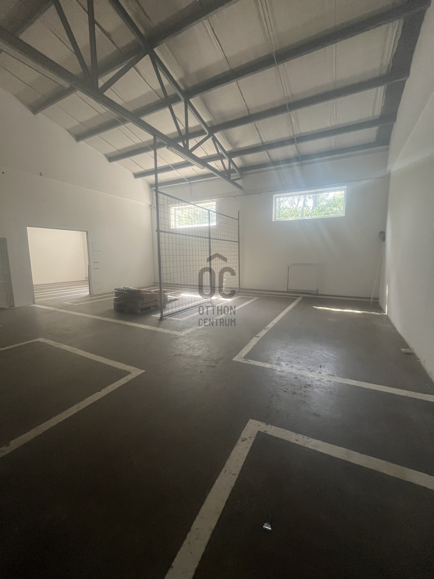 Gallery zoom image