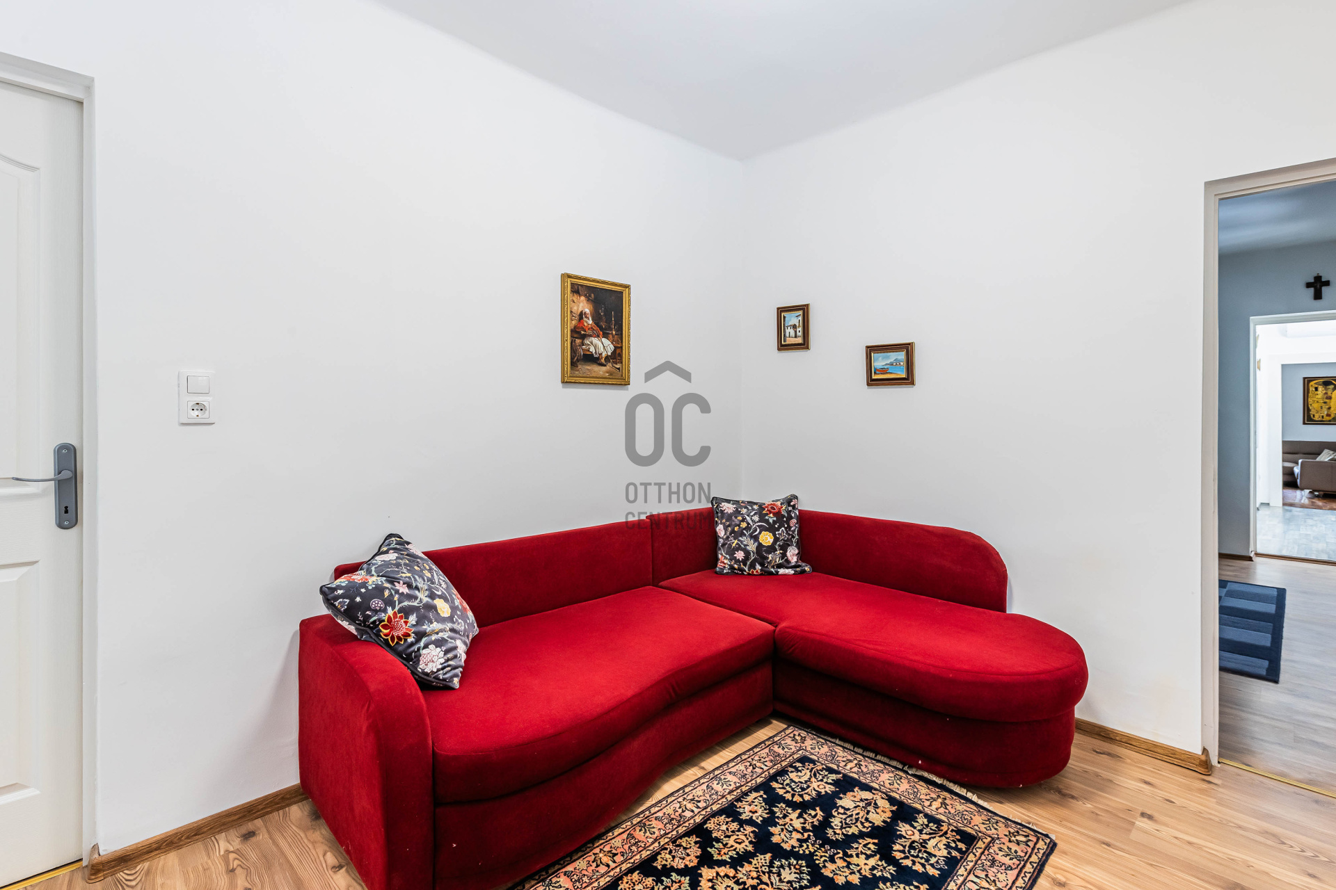 Gallery zoom image