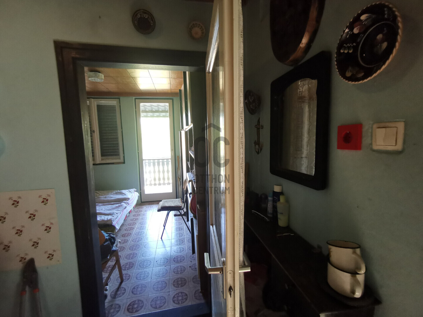 Gallery zoom image