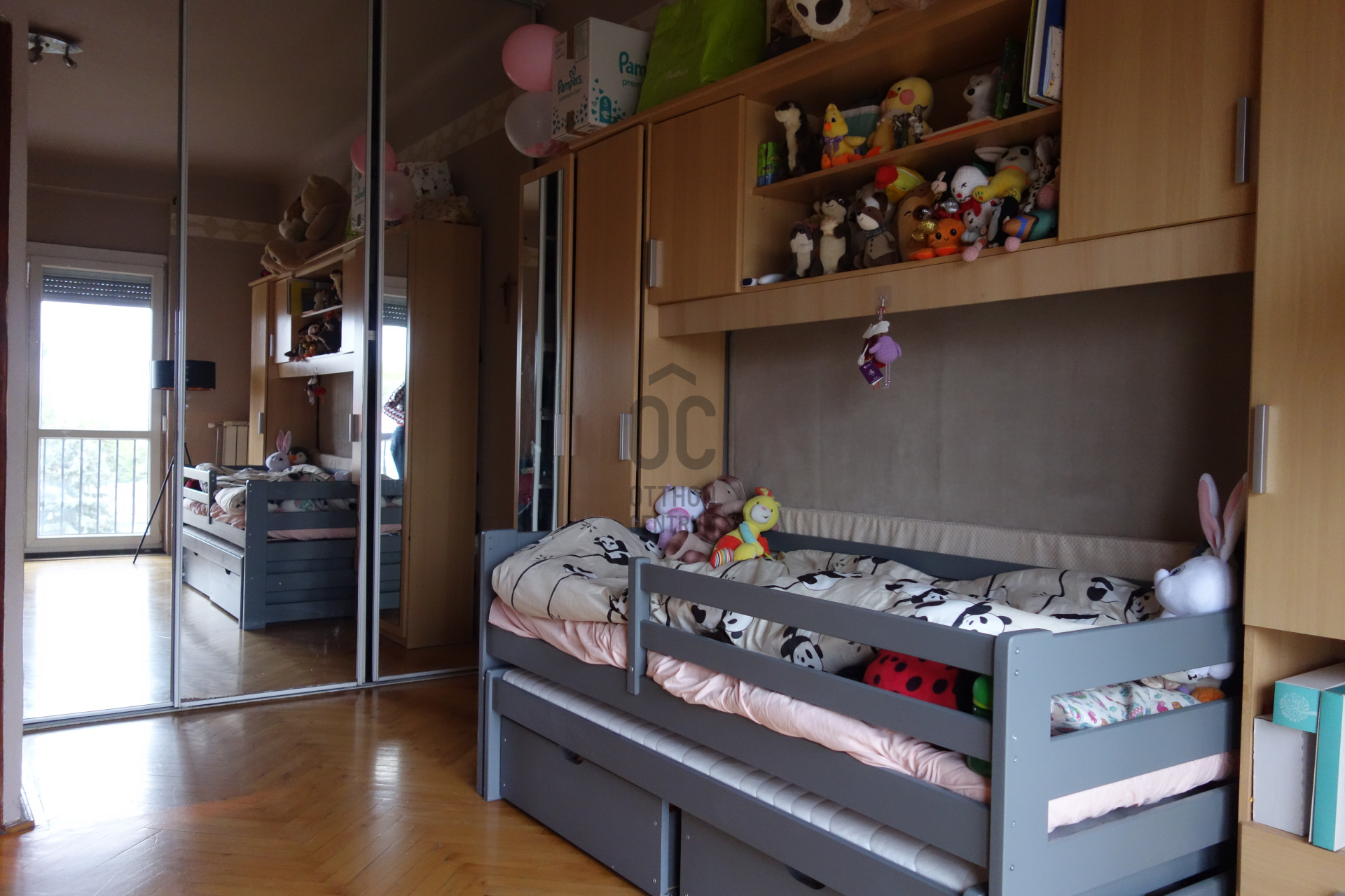 Gallery zoom image