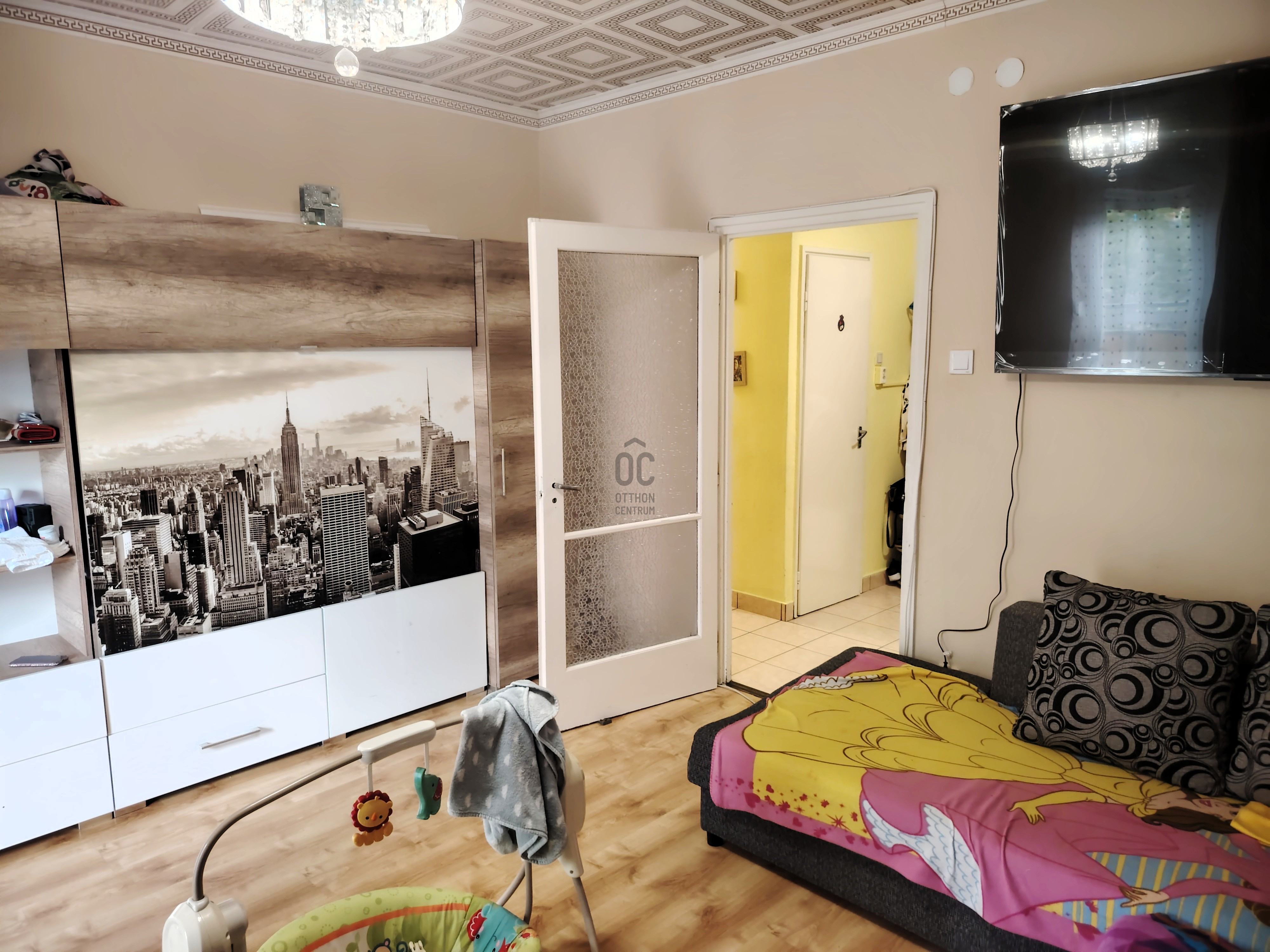Gallery zoom image