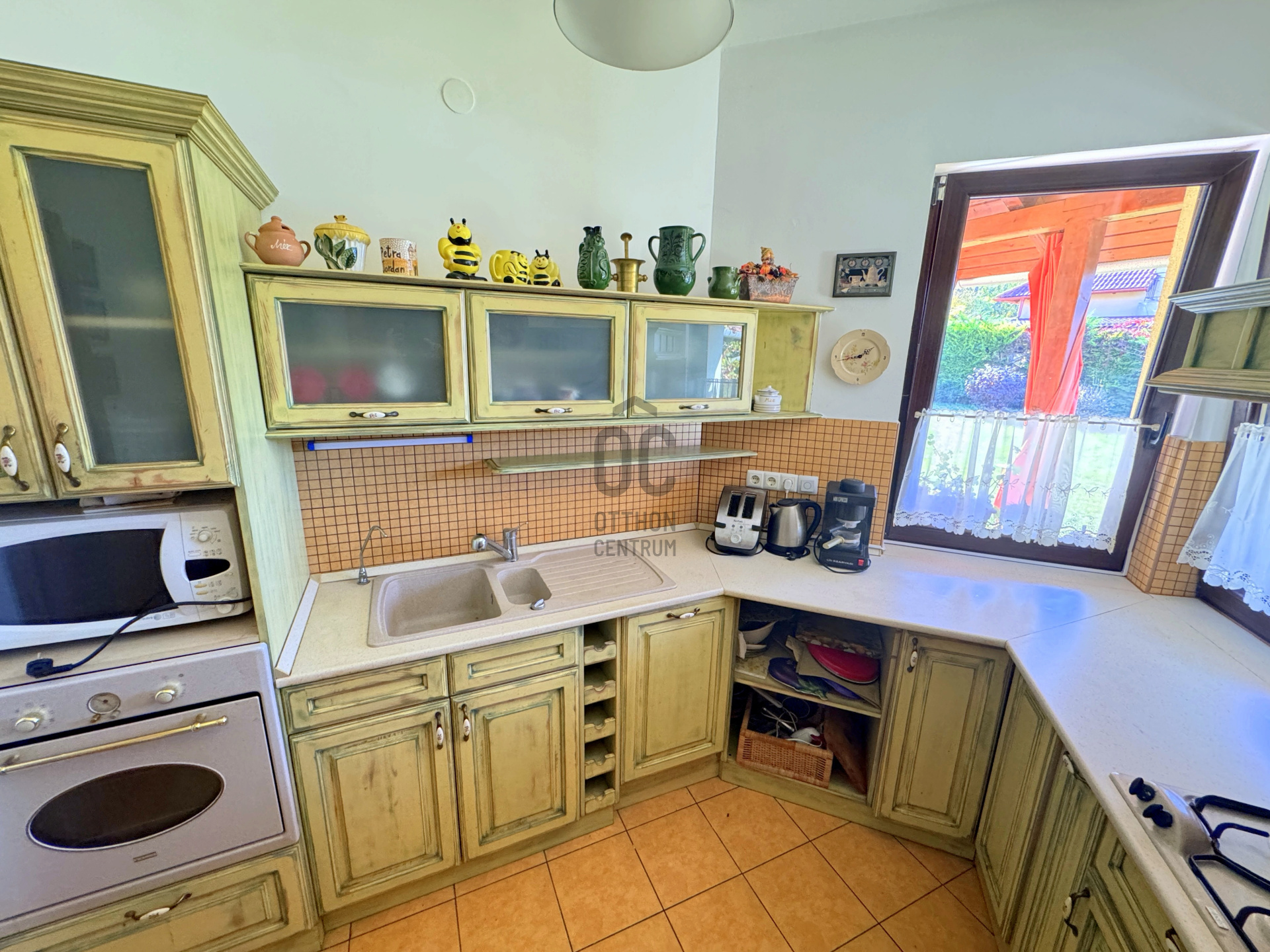 Gallery zoom image
