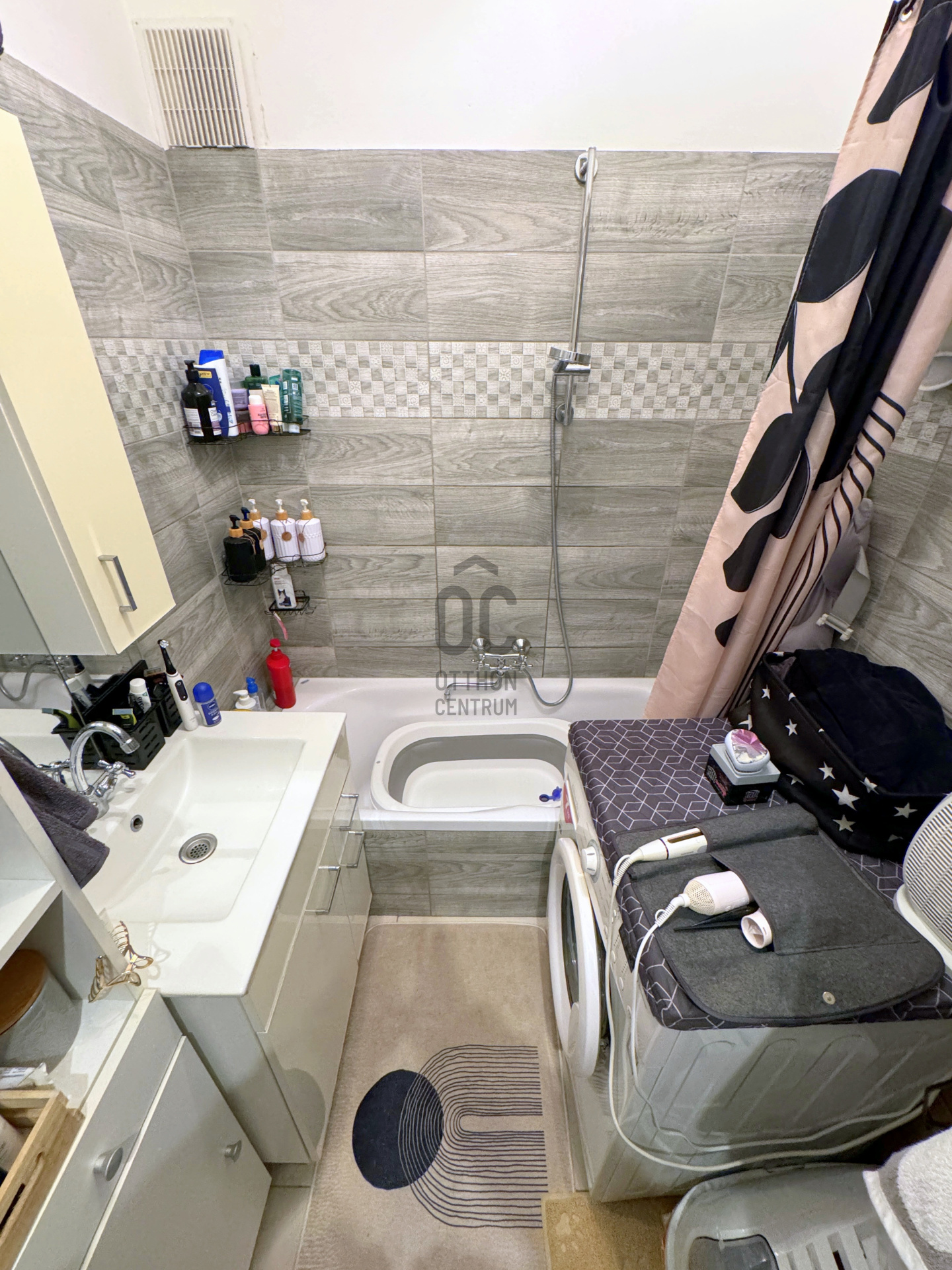 Gallery zoom image