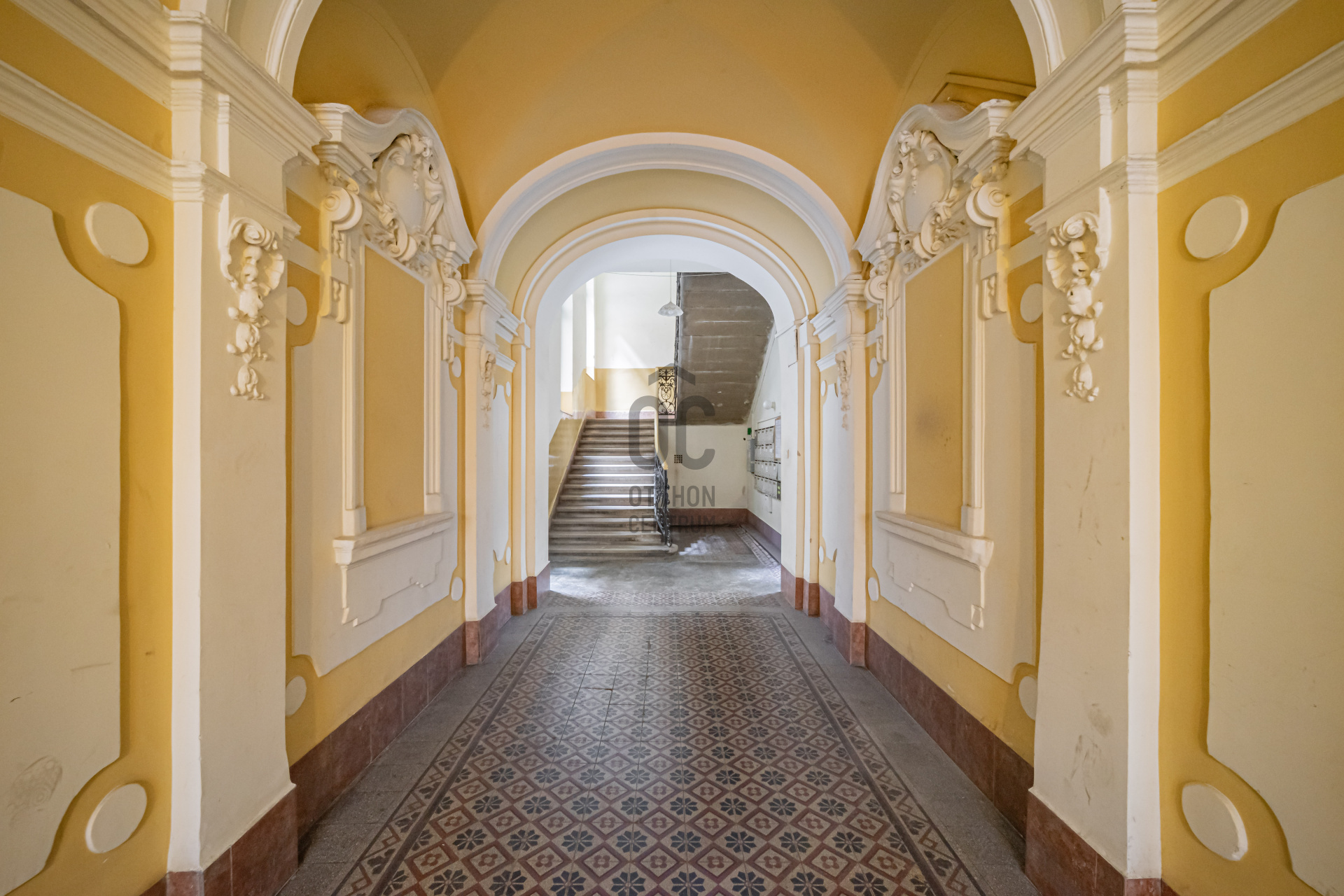 Gallery zoom image