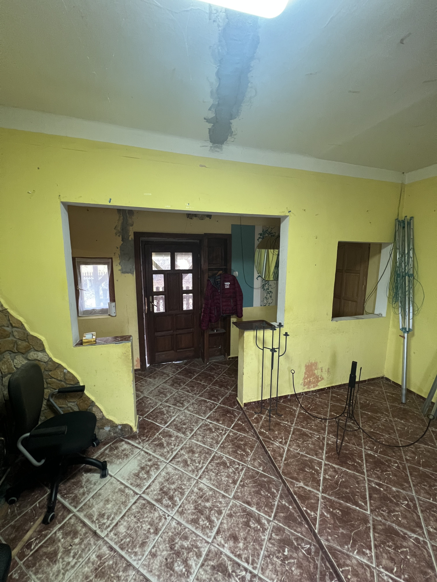Gallery zoom image