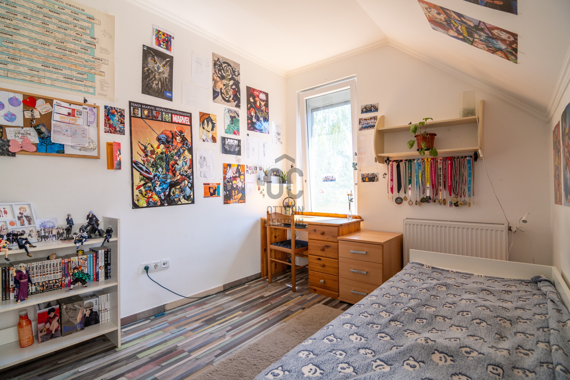 Gallery zoom image