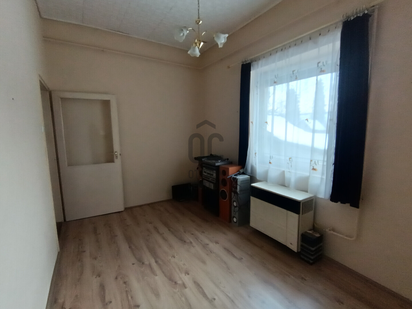 Gallery zoom image
