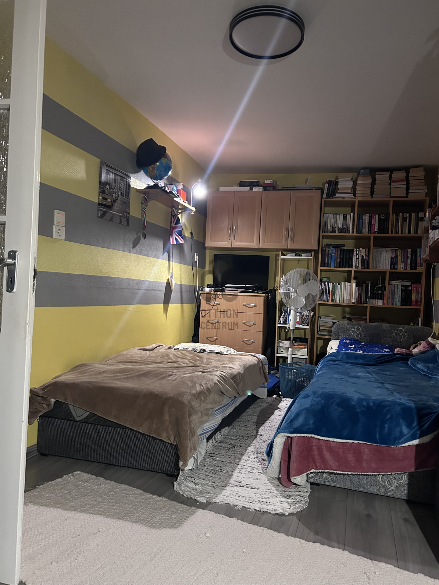 Gallery zoom image