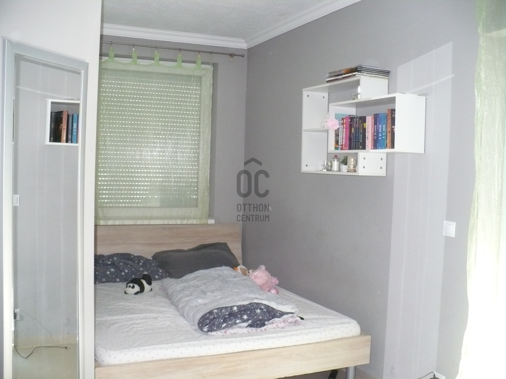 Gallery zoom image