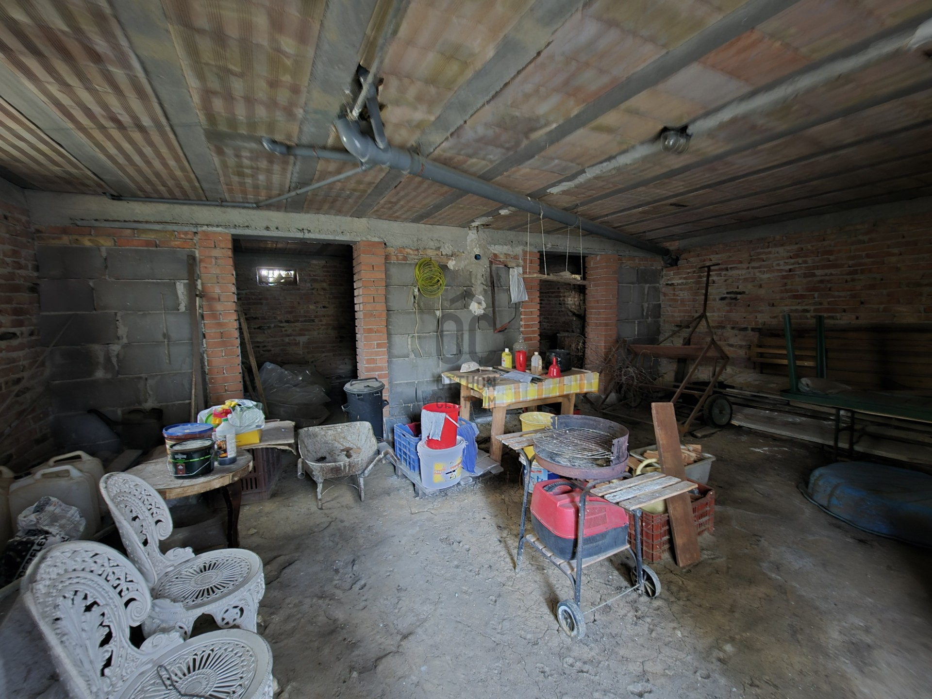 Gallery zoom image