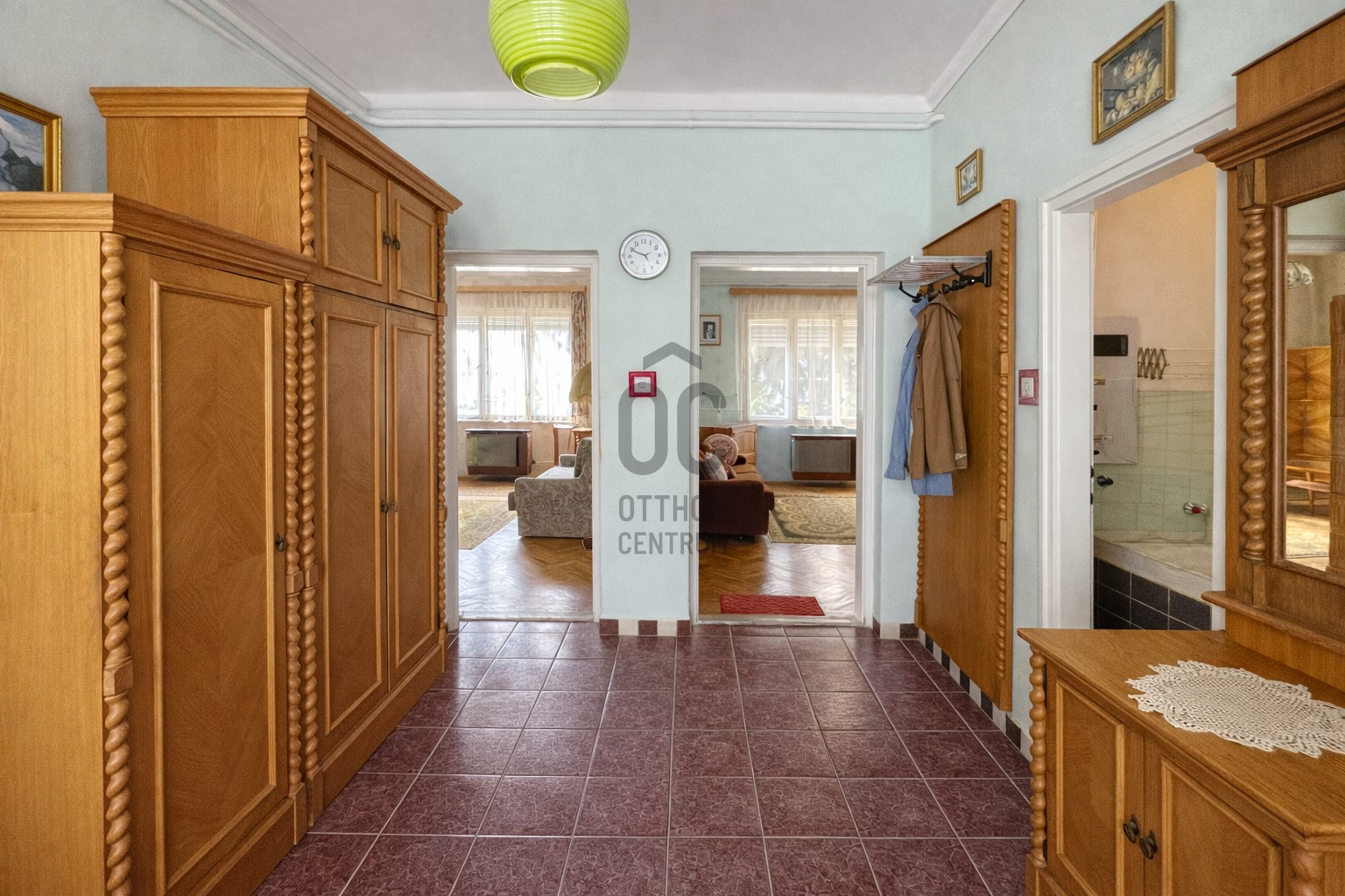 Gallery zoom image