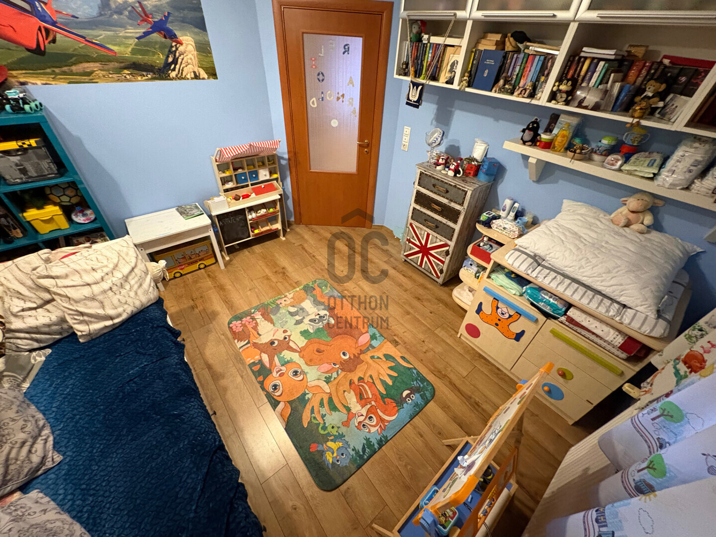 Gallery zoom image
