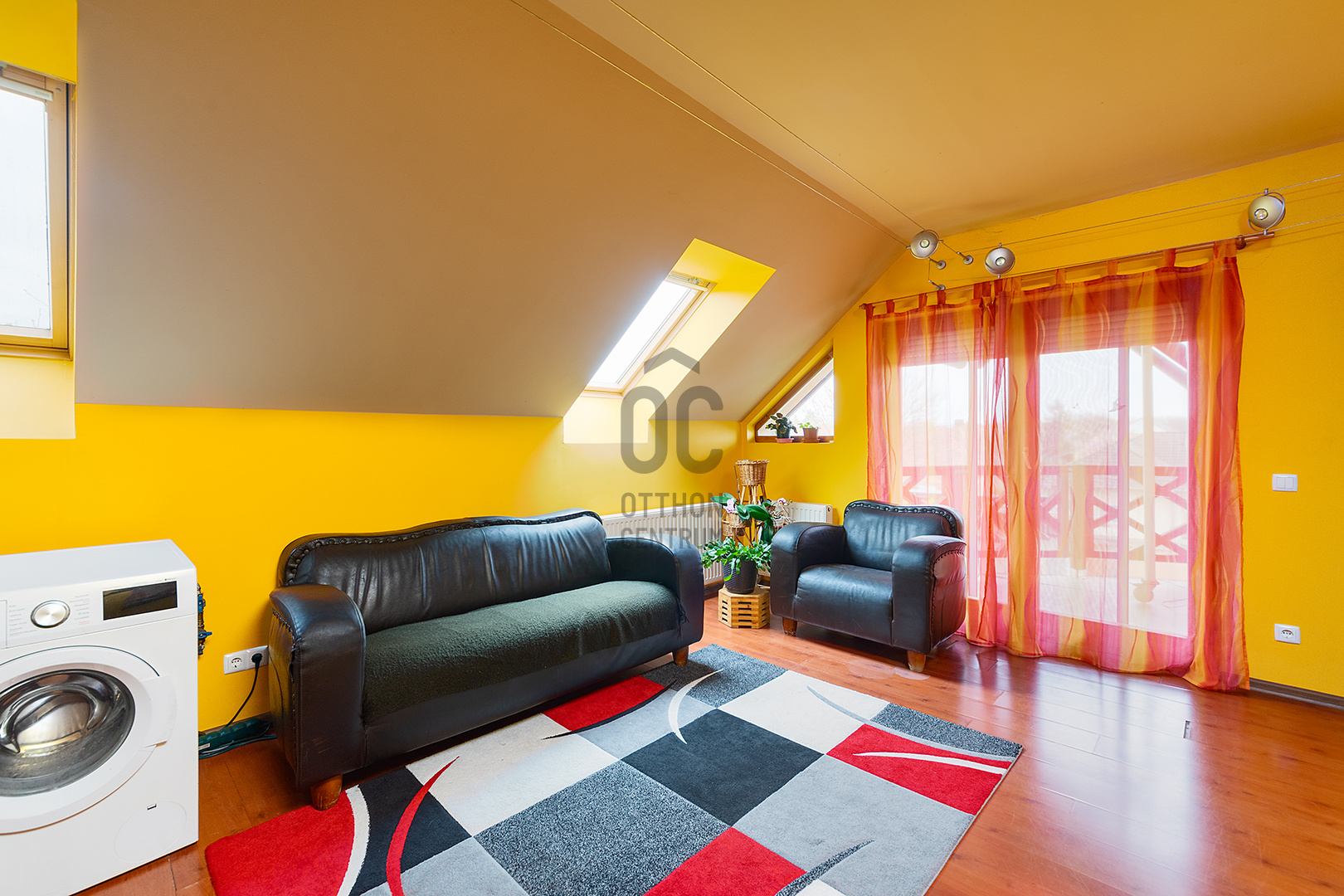 Gallery zoom image