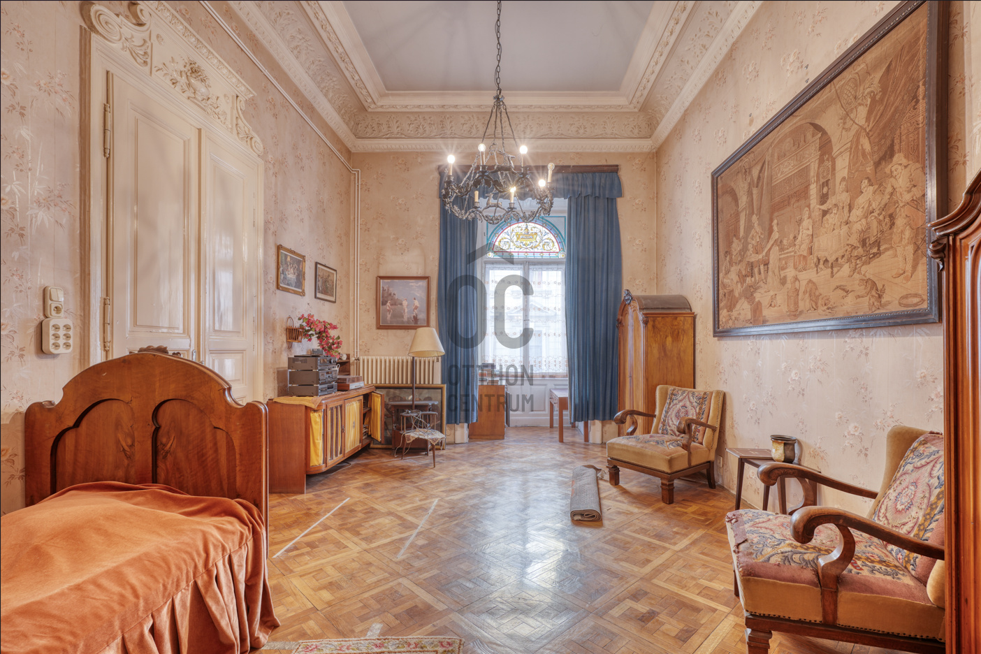 Gallery zoom image