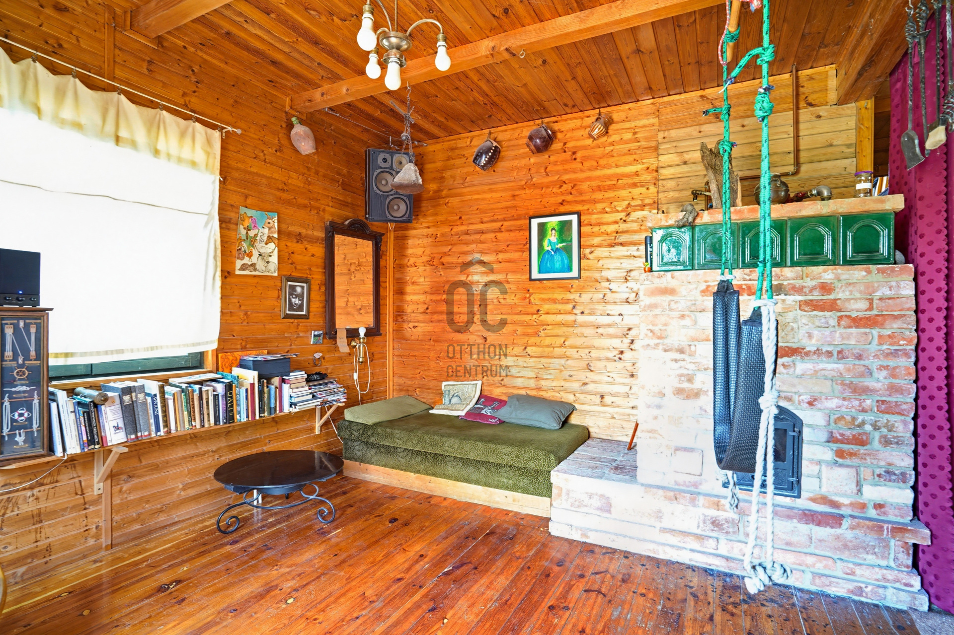 Gallery zoom image