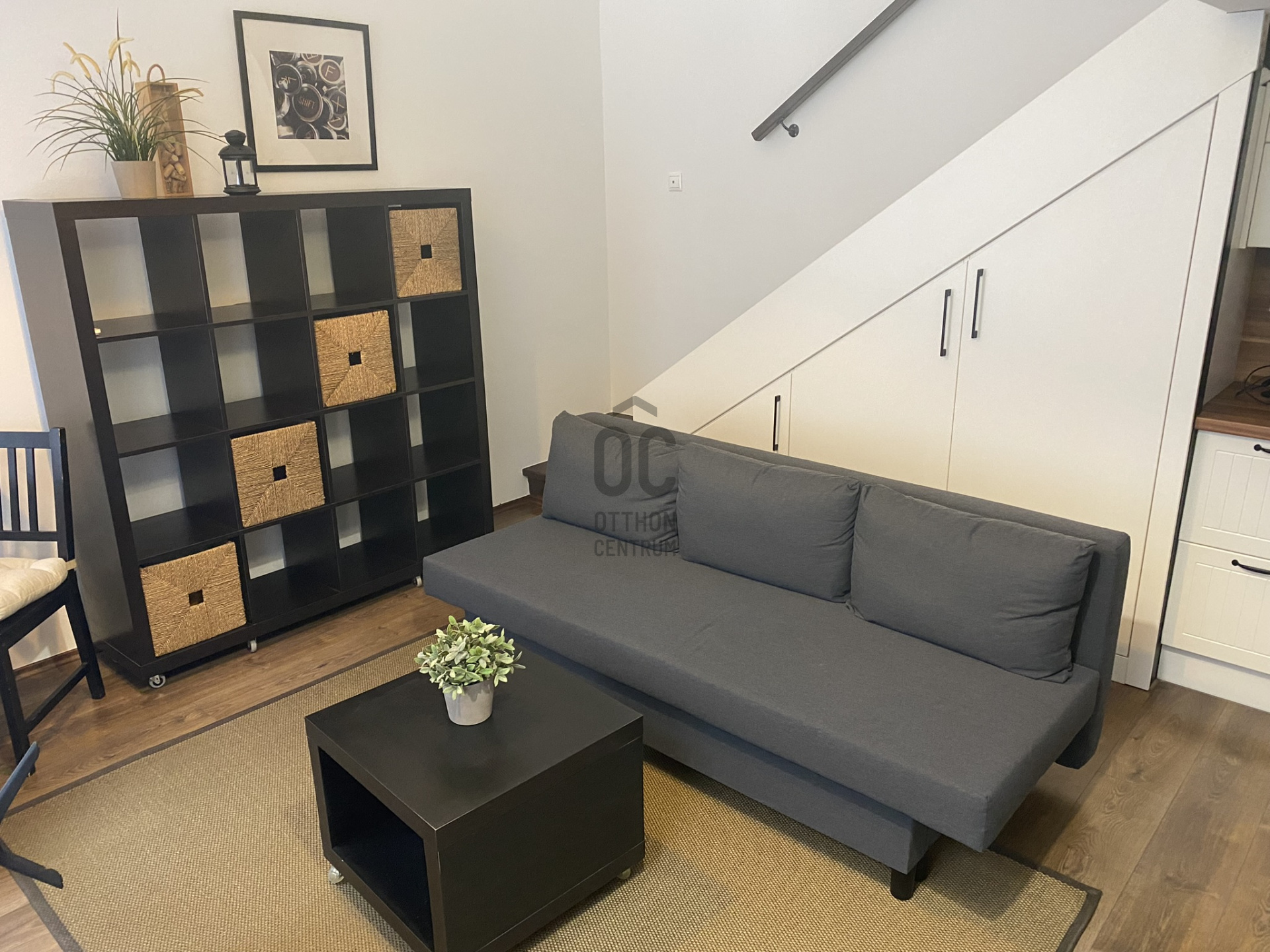 Gallery zoom image