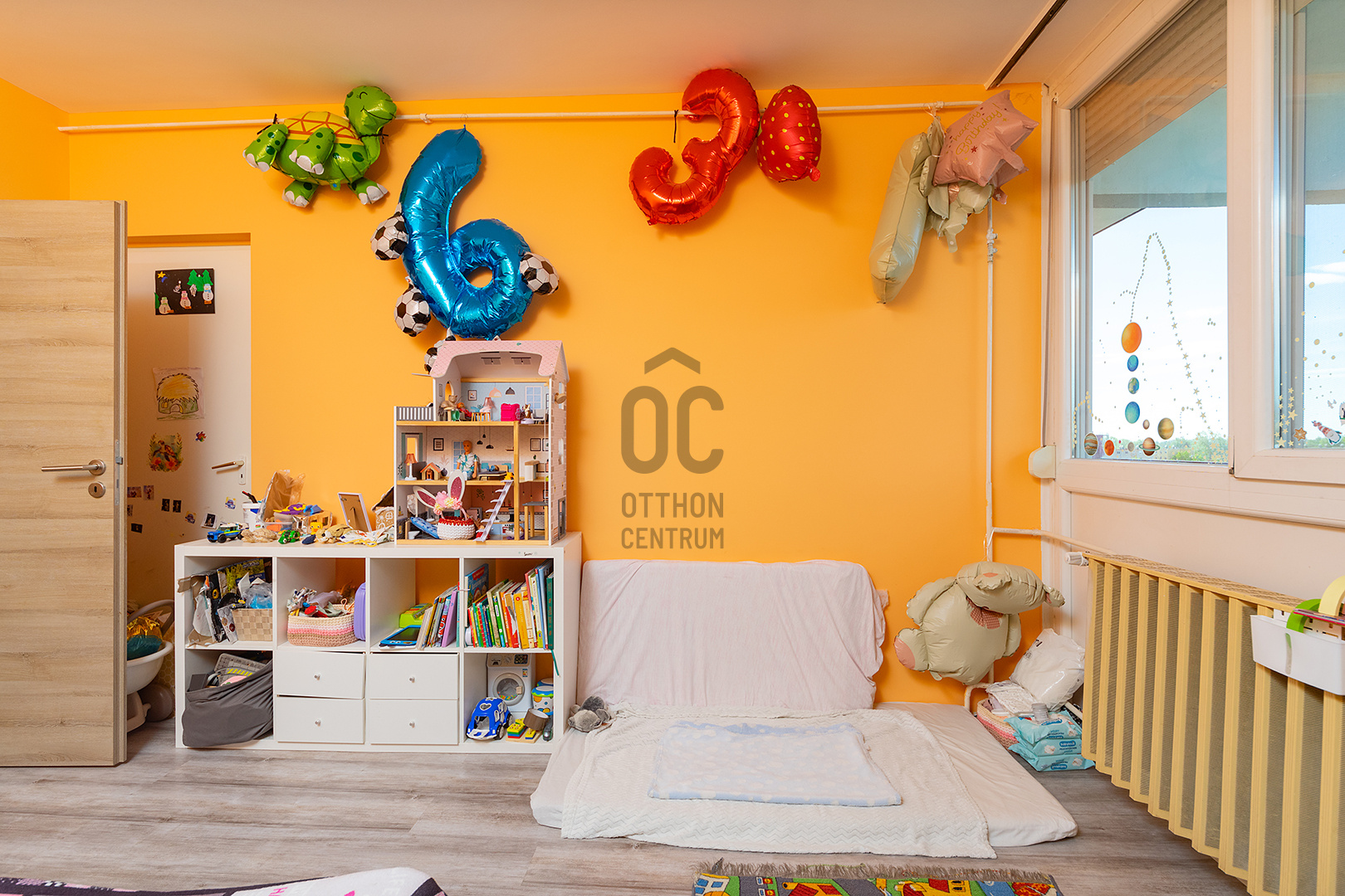 Gallery zoom image