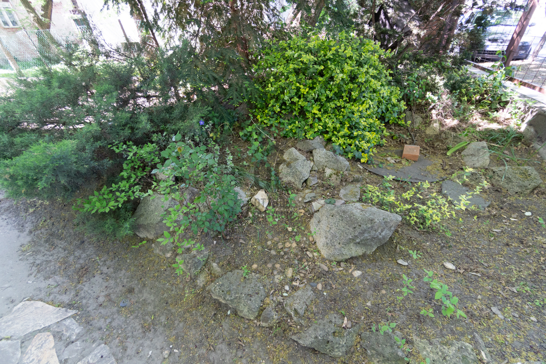 Gallery zoom image