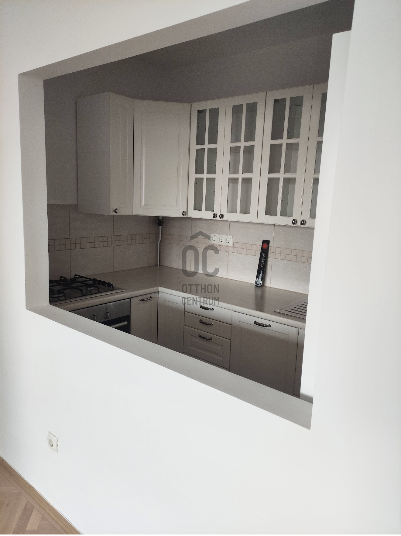 Gallery zoom image