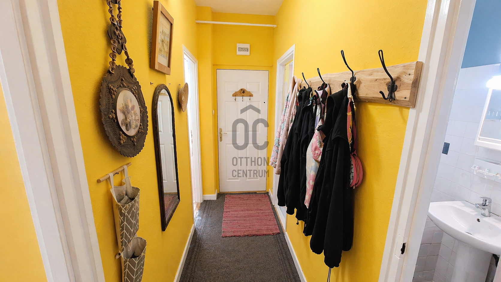 Gallery zoom image