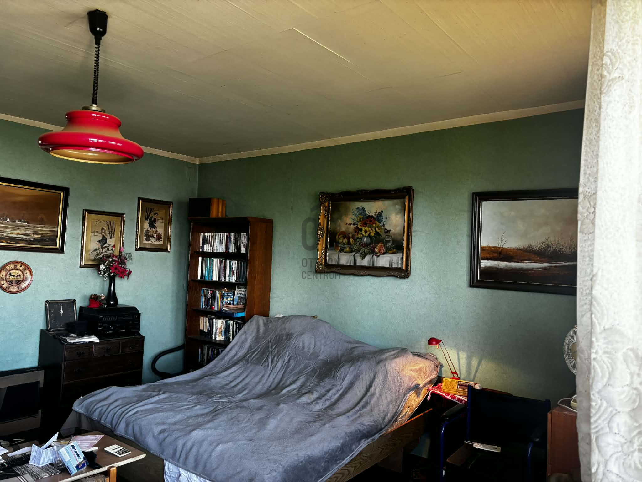 Gallery zoom image