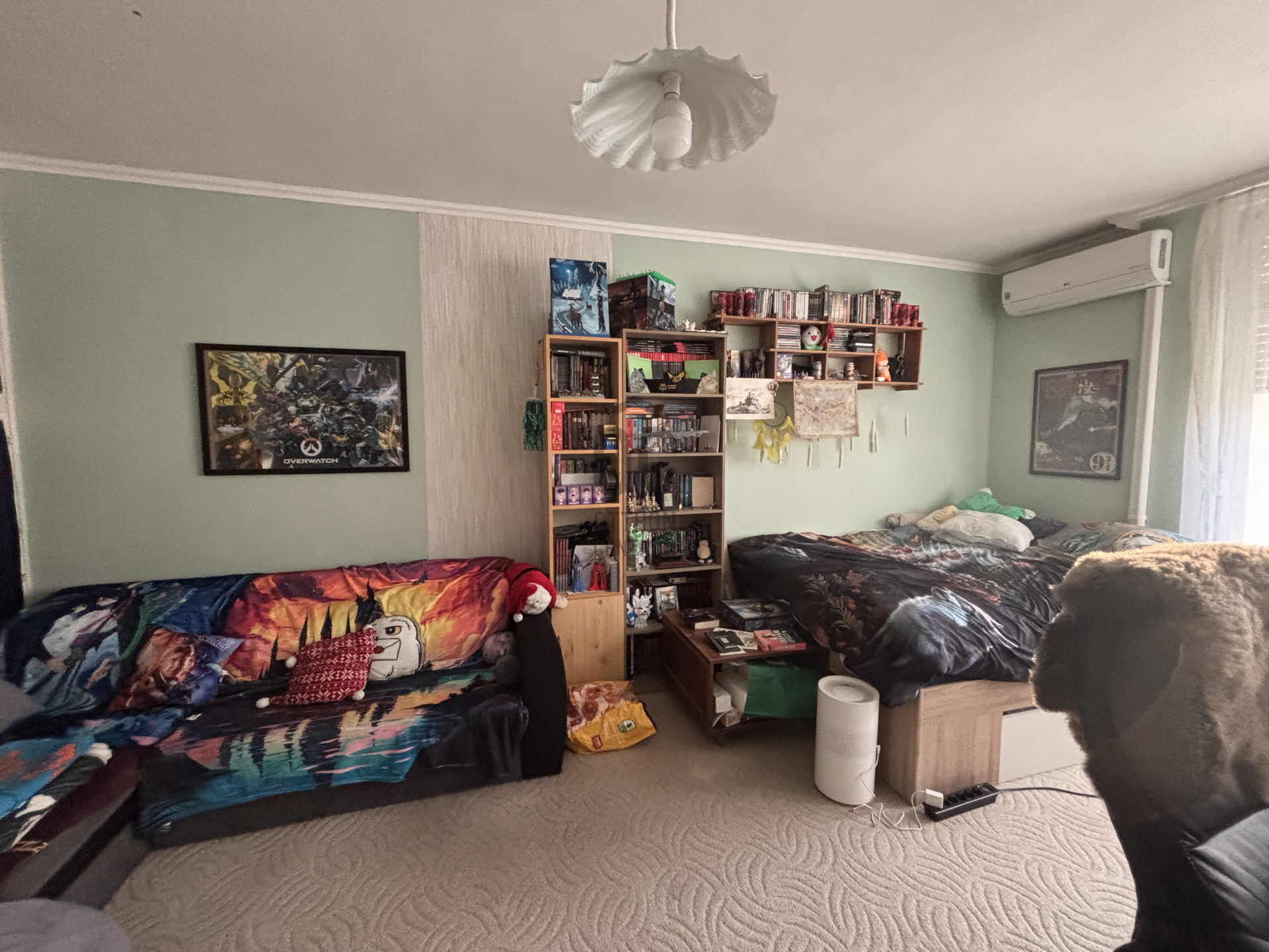 Gallery zoom image