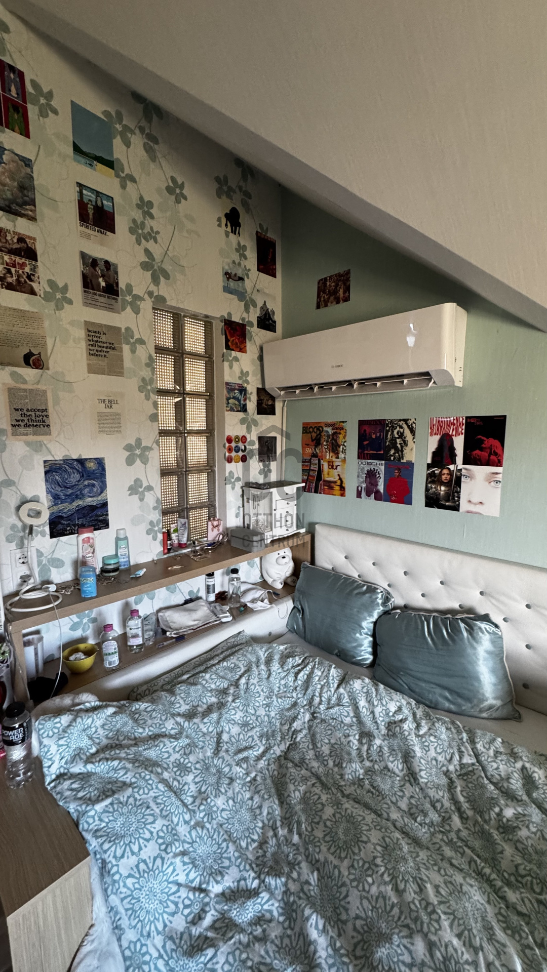 Gallery zoom image