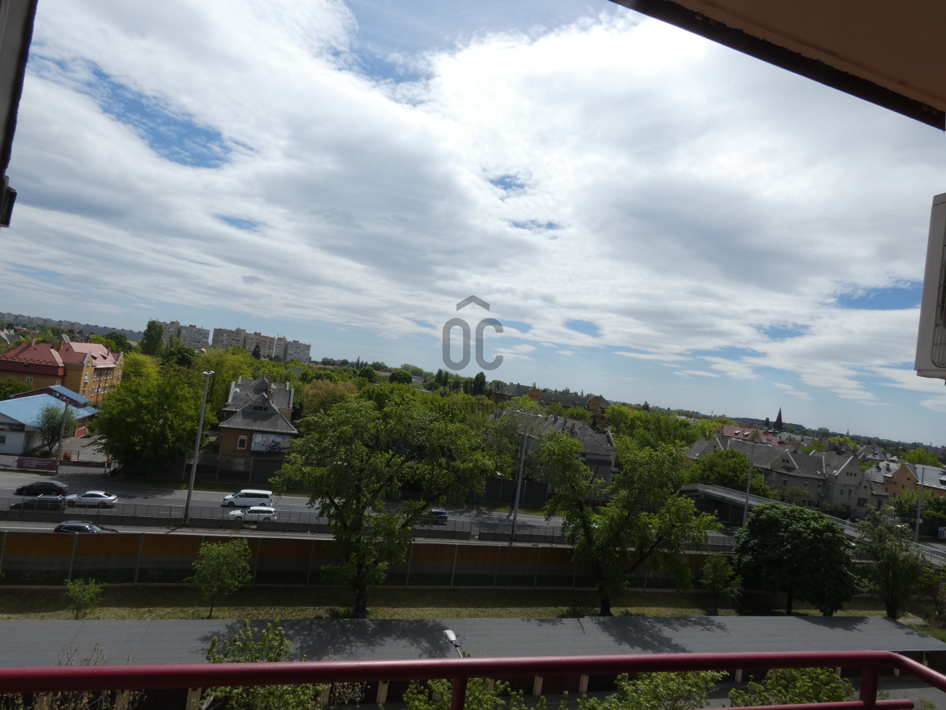 Gallery zoom image