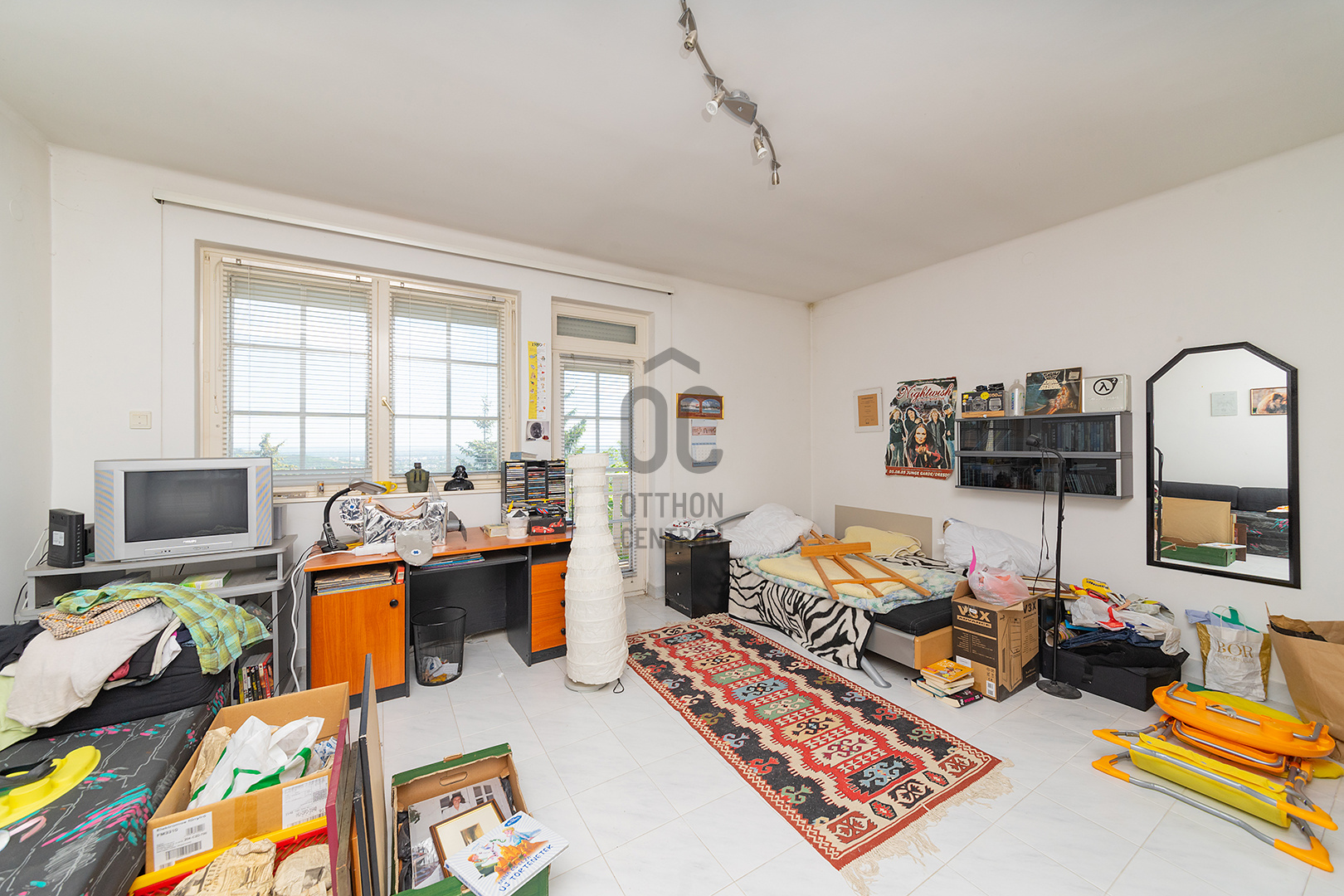 Gallery zoom image