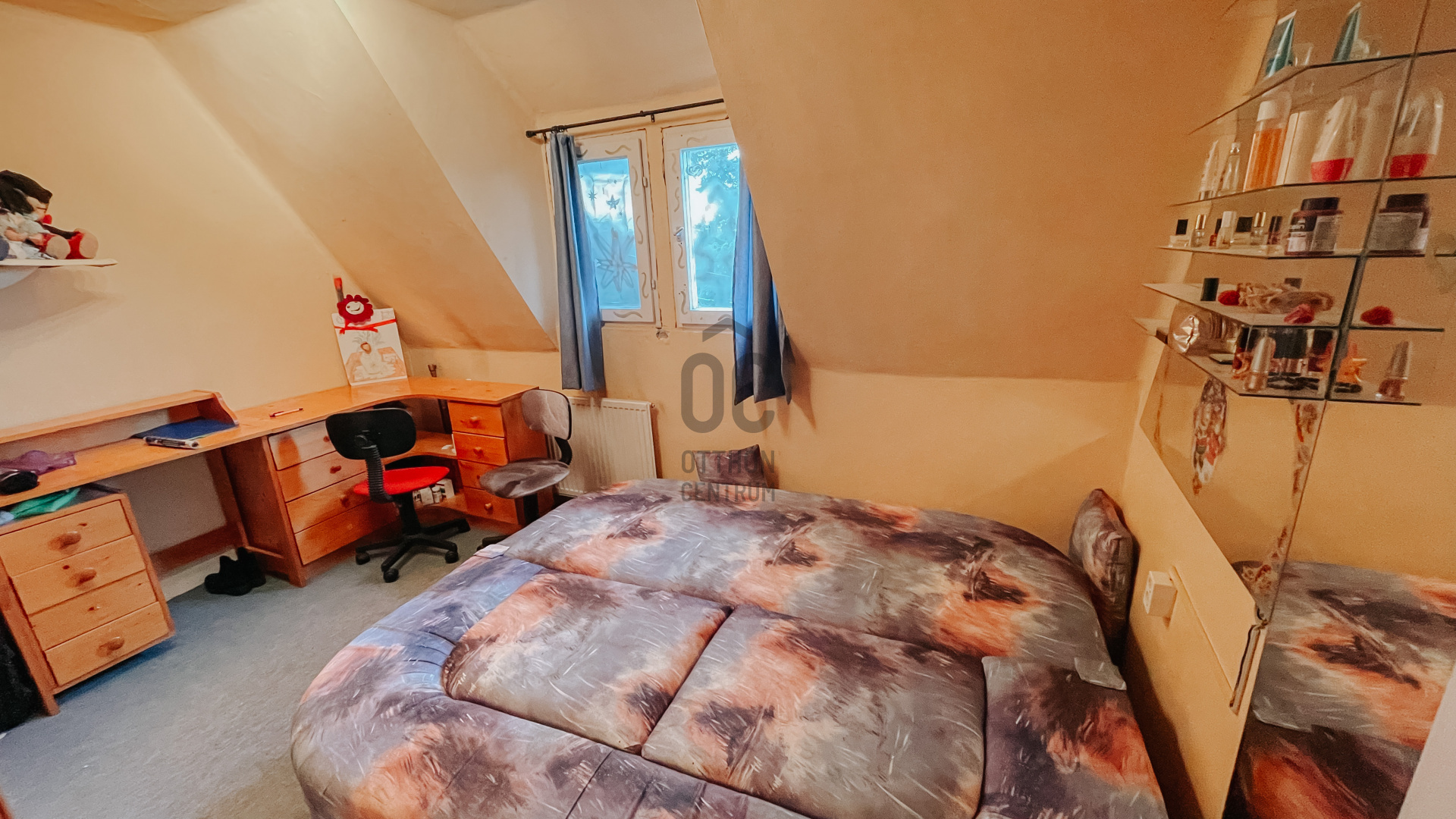 Gallery zoom image