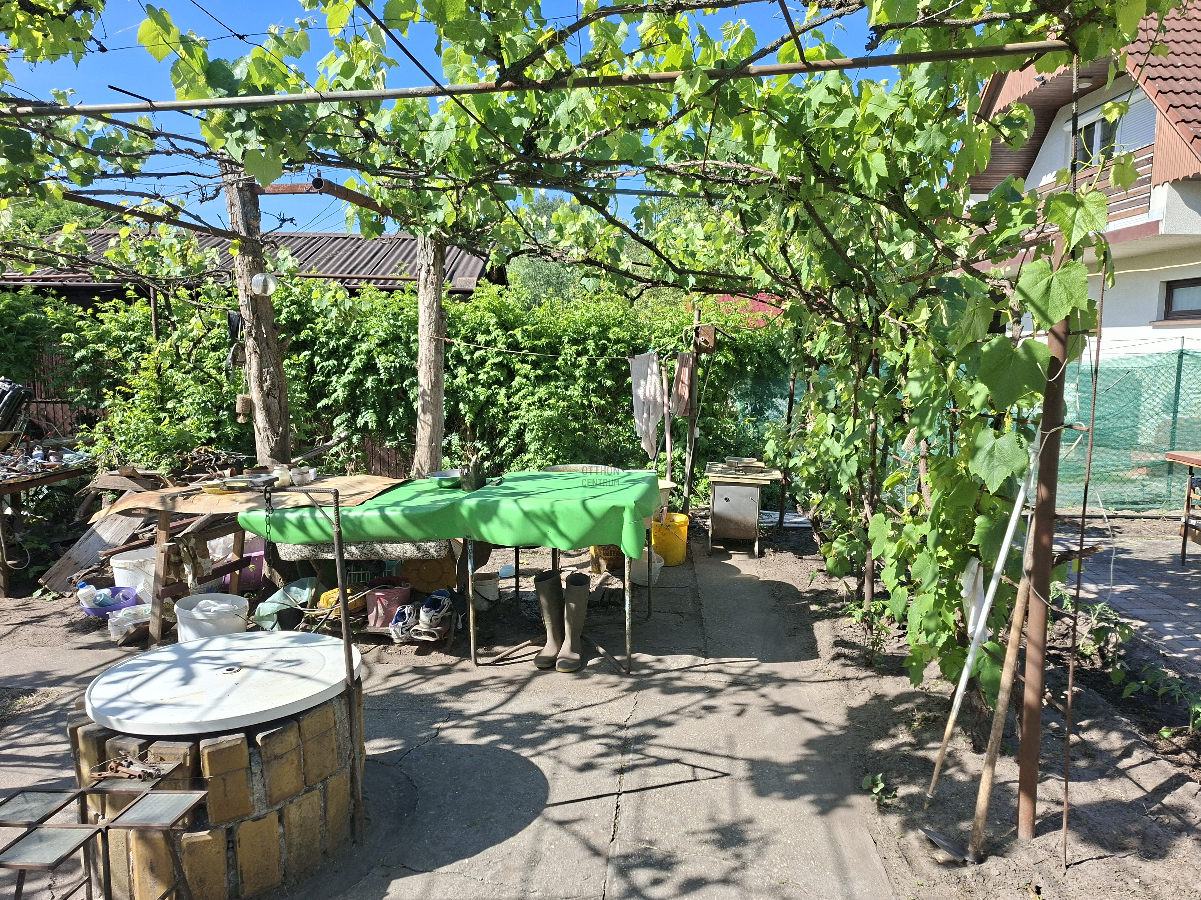Gallery zoom image