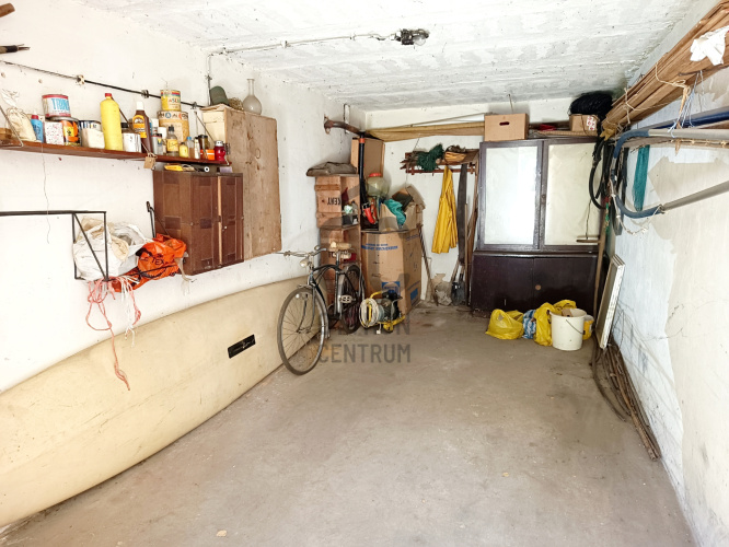 17m² · Garázs · 12.500.000 Ft