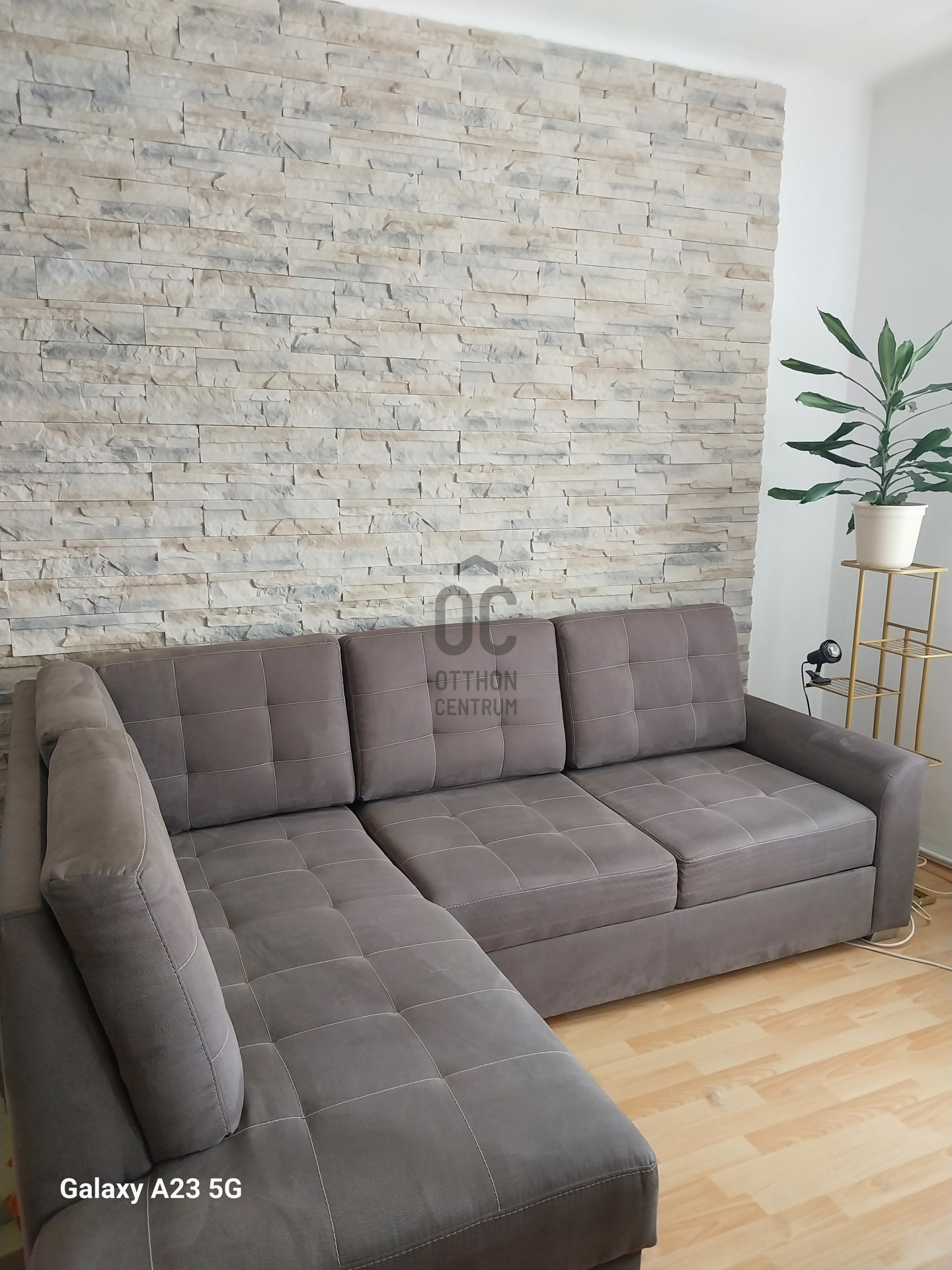 Gallery zoom image