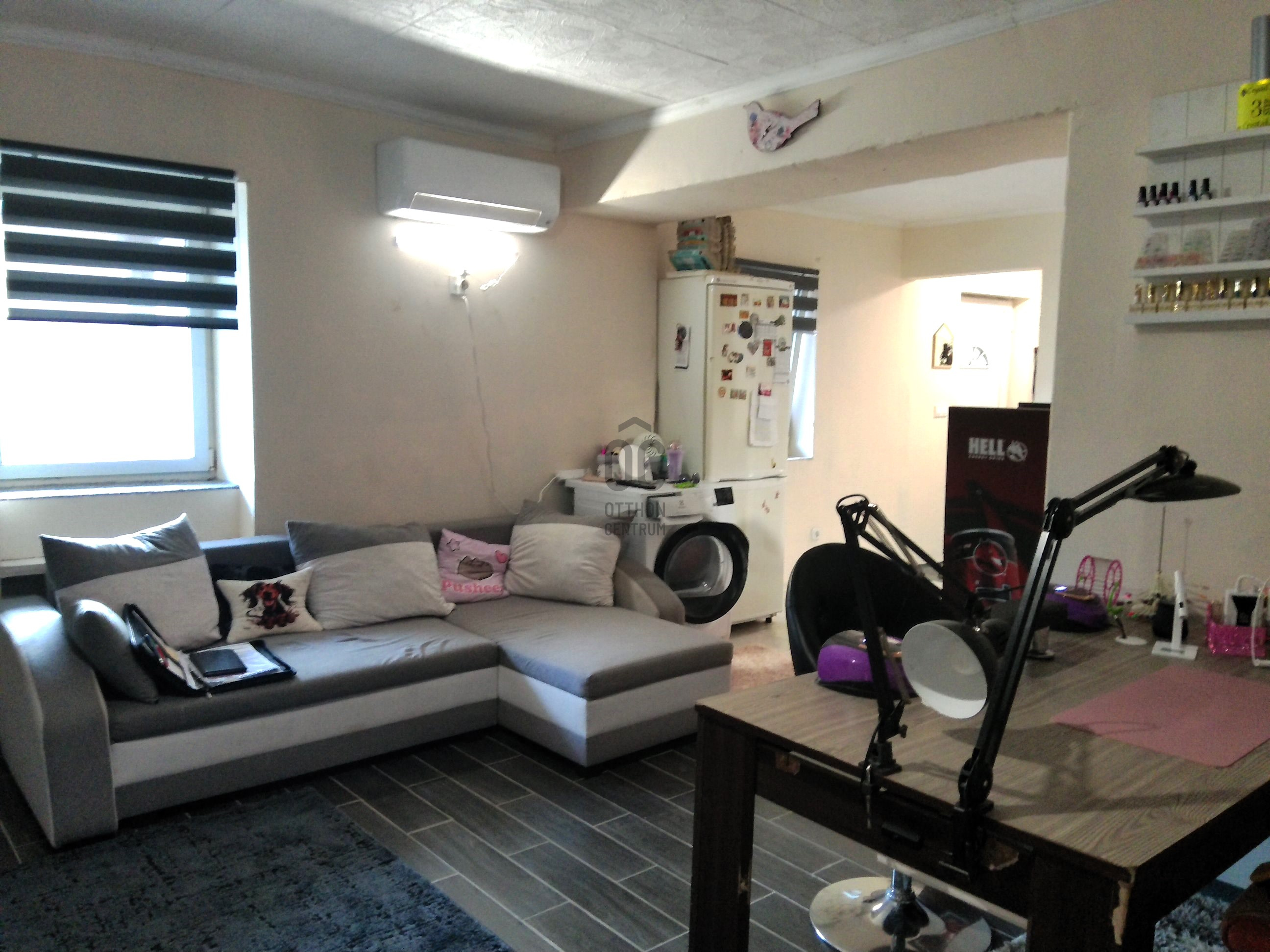 Gallery zoom image