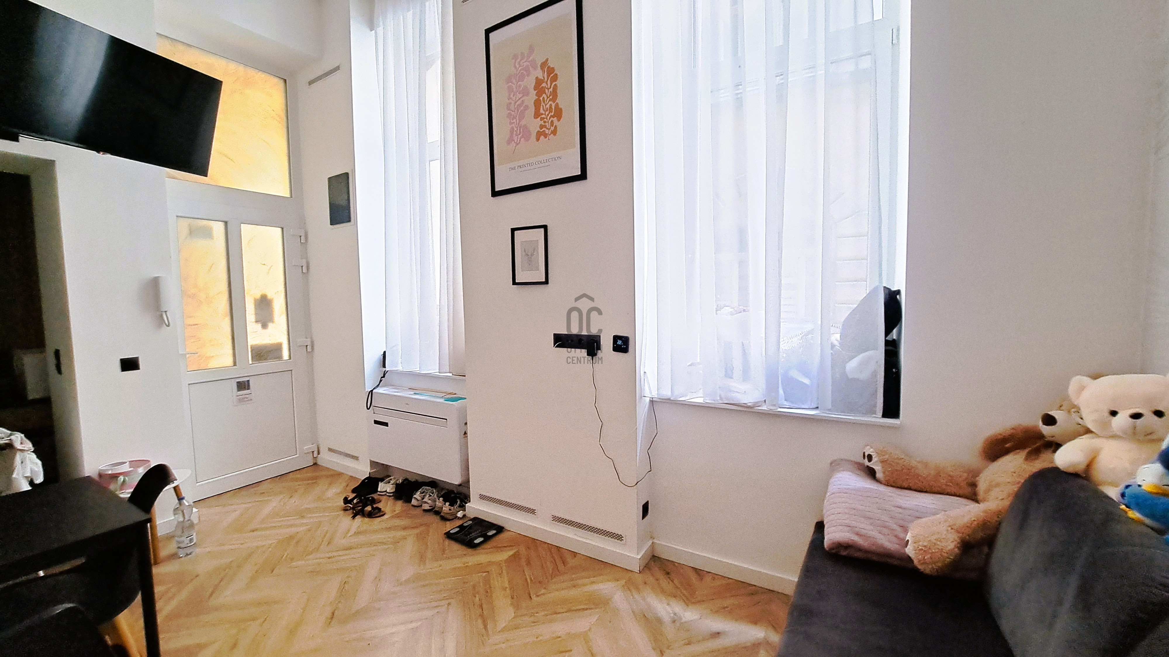 Gallery zoom image