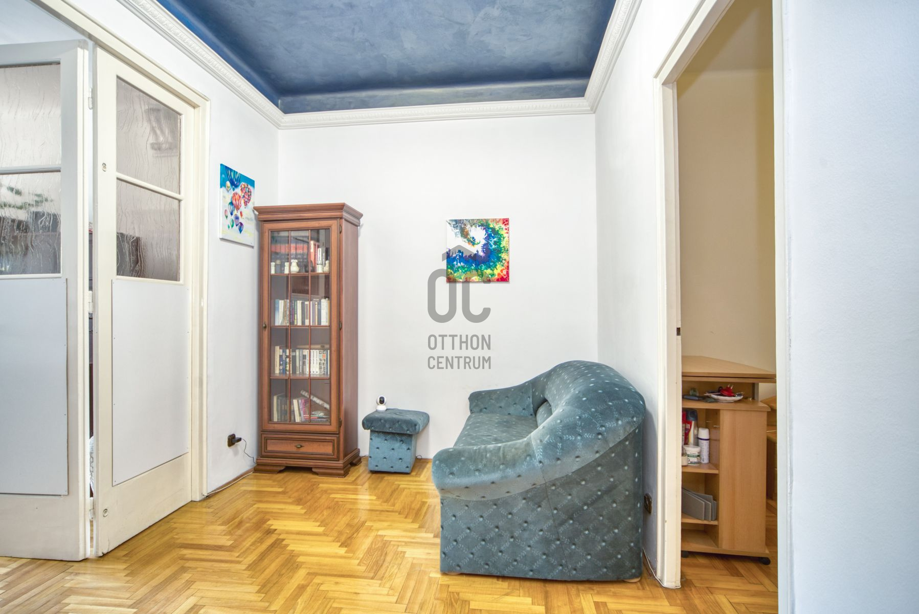 Gallery zoom image