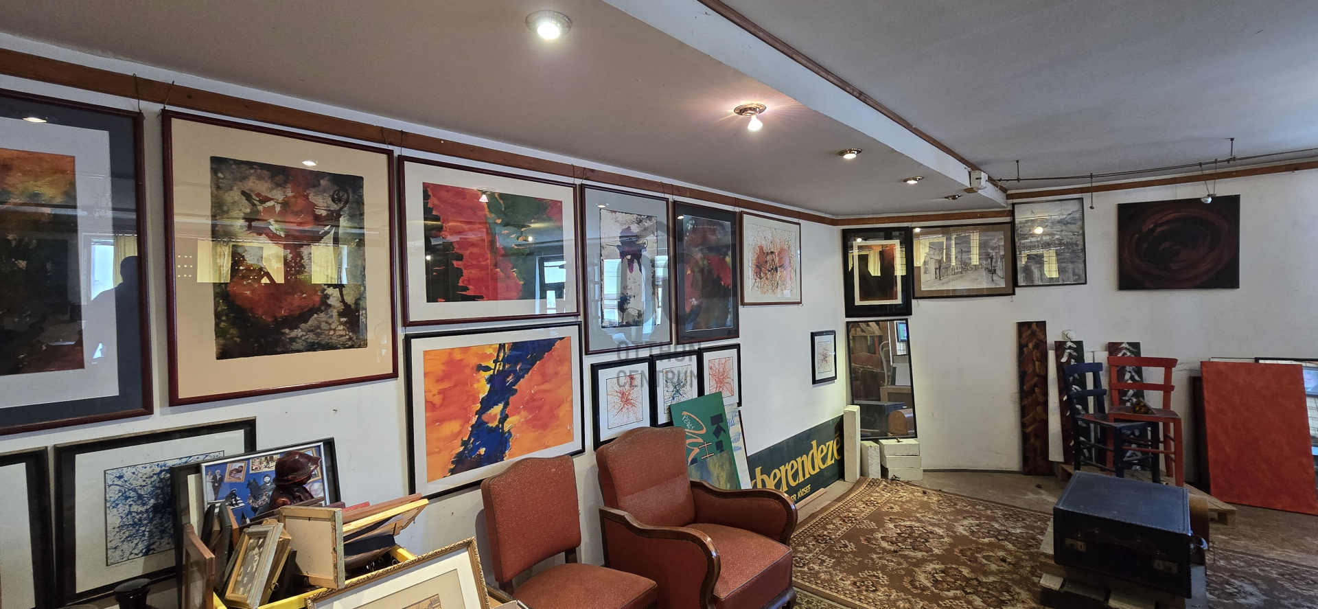 Gallery zoom image