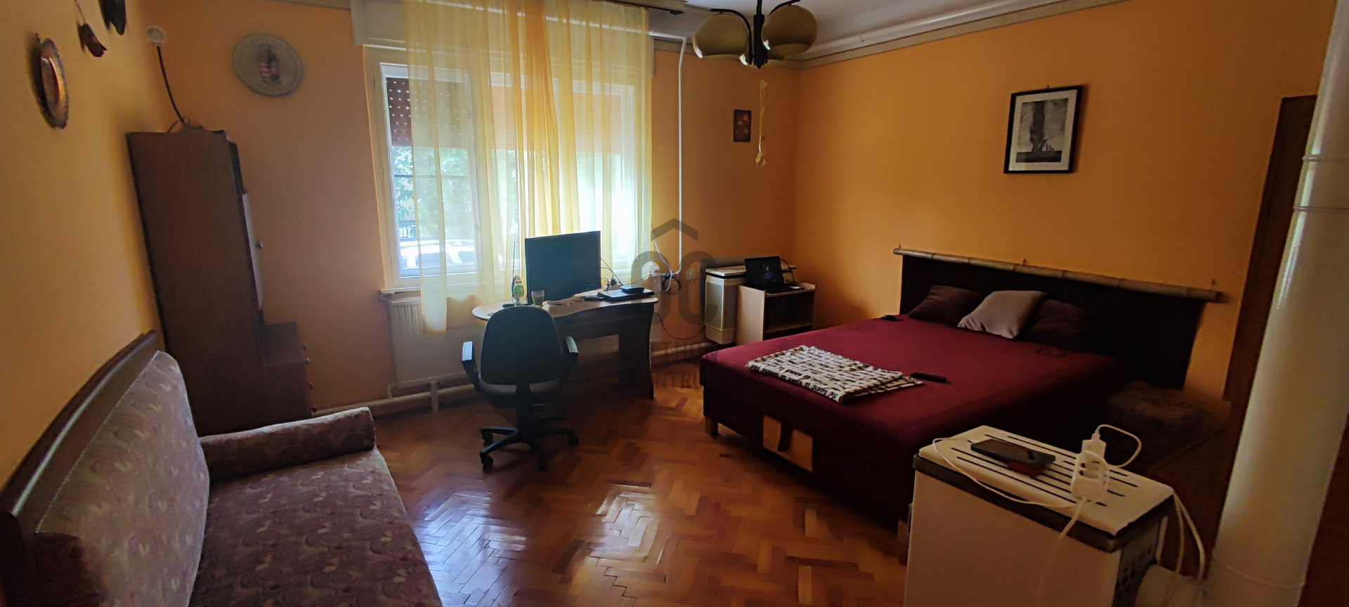 Gallery zoom image