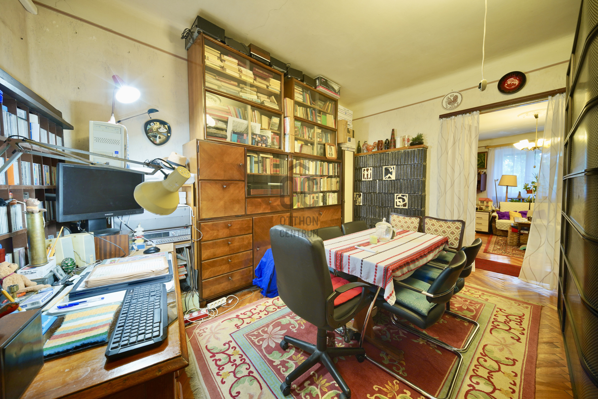 Gallery zoom image