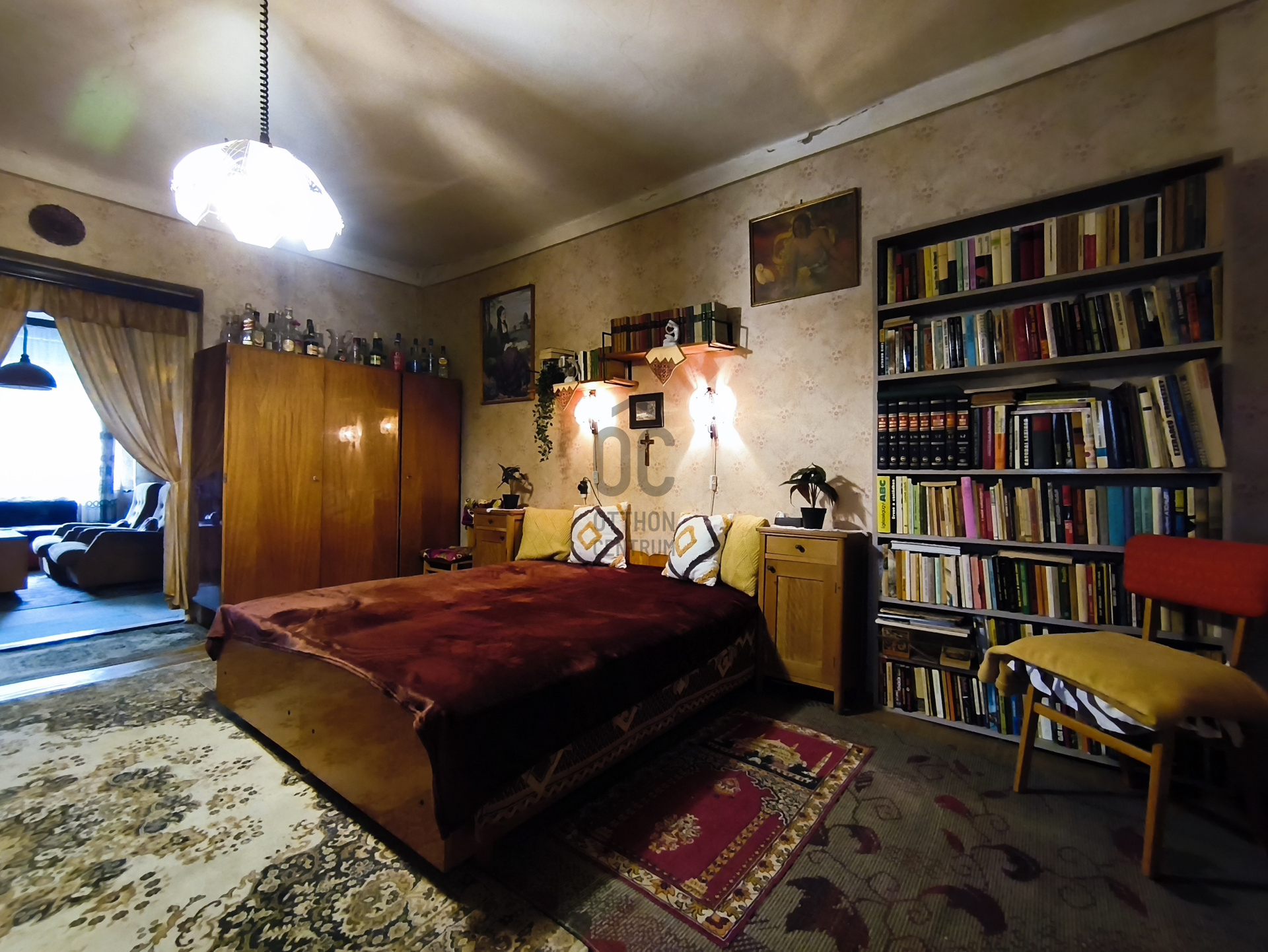 Gallery zoom image
