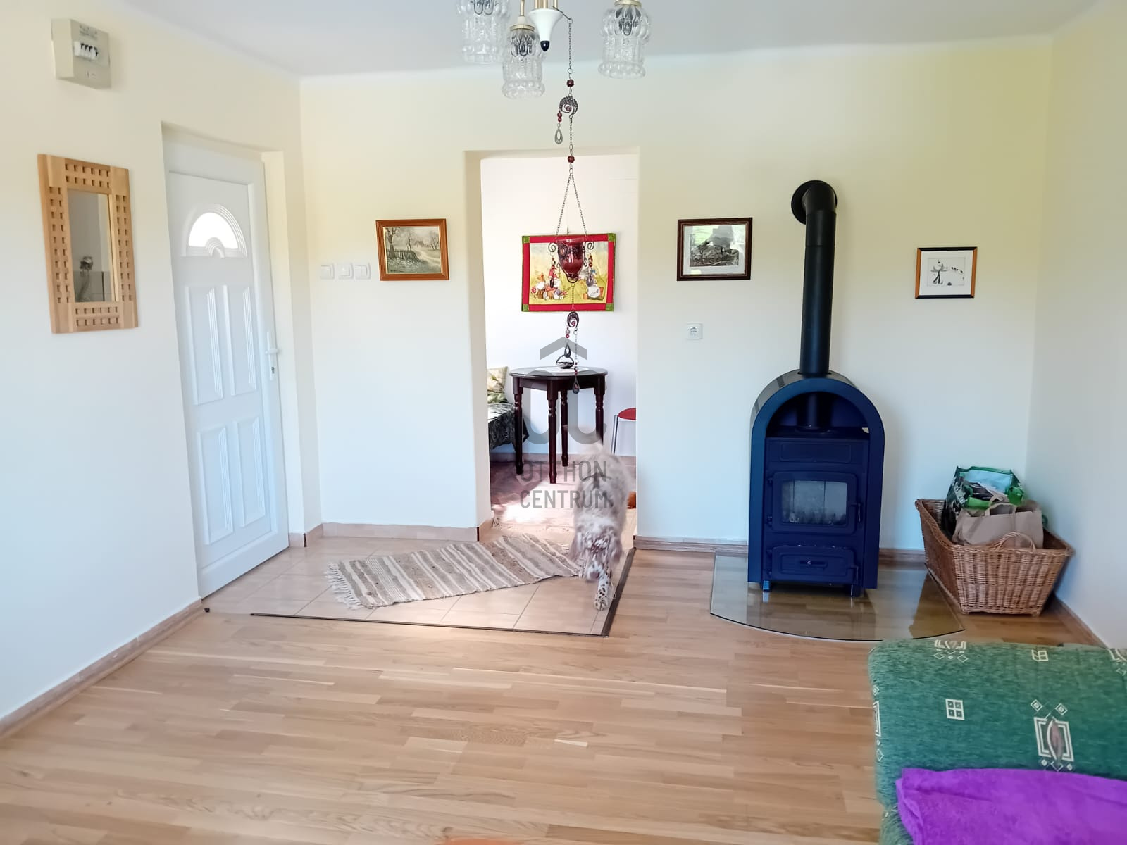 Gallery zoom image
